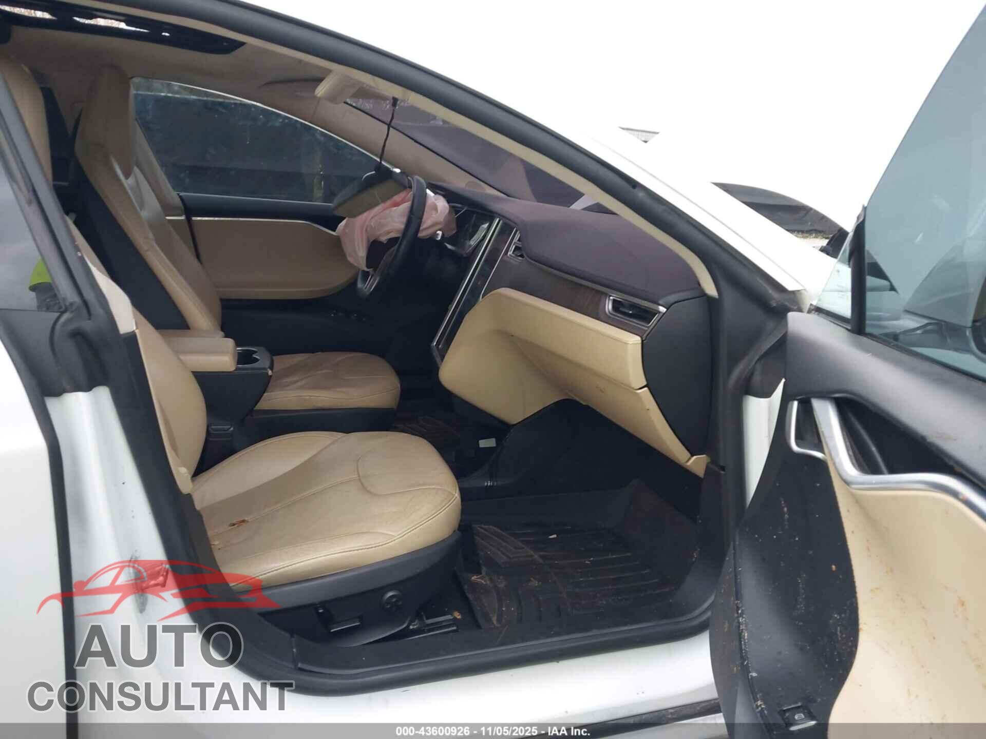 TESLA MODEL S 2013 - 5YJSA1CN4DFP17026