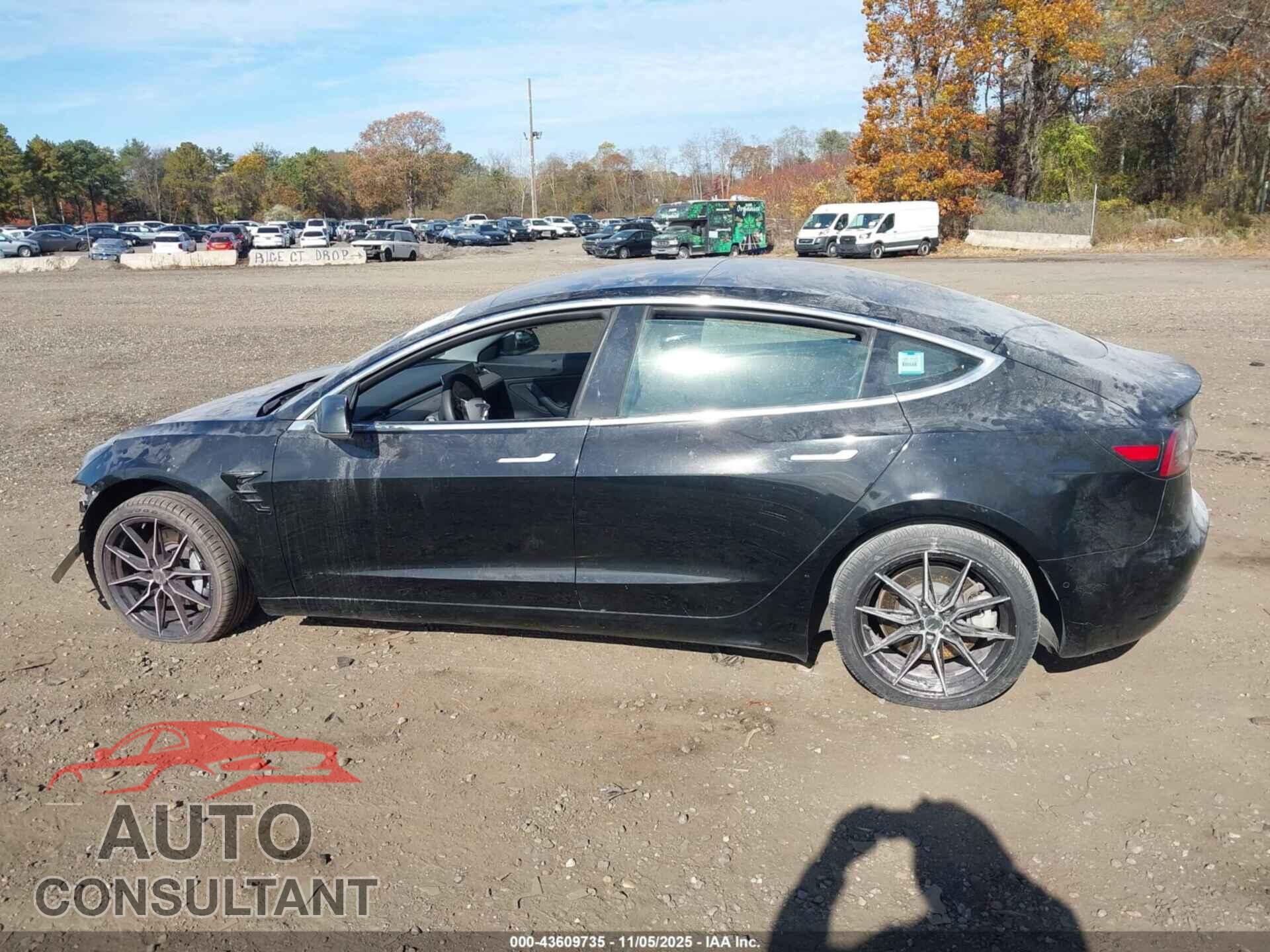 TESLA MODEL 3 2020 - 5YJ3E1EBXLF649471