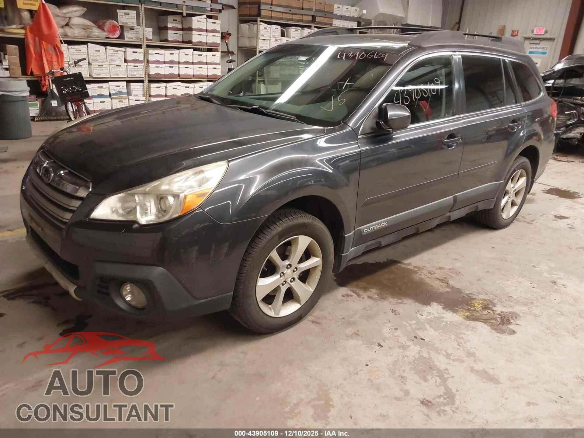 SUBARU OUTBACK 2013 - 4S4BRBKC7D3214548