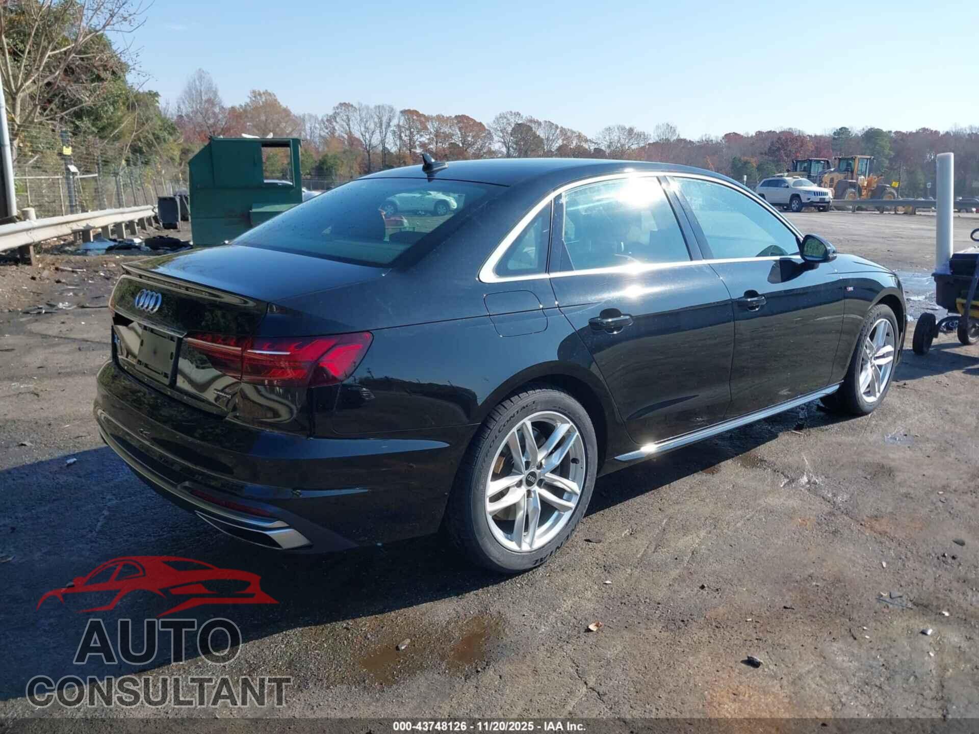 AUDI A4 2021 - WAUDAAF45MN007319