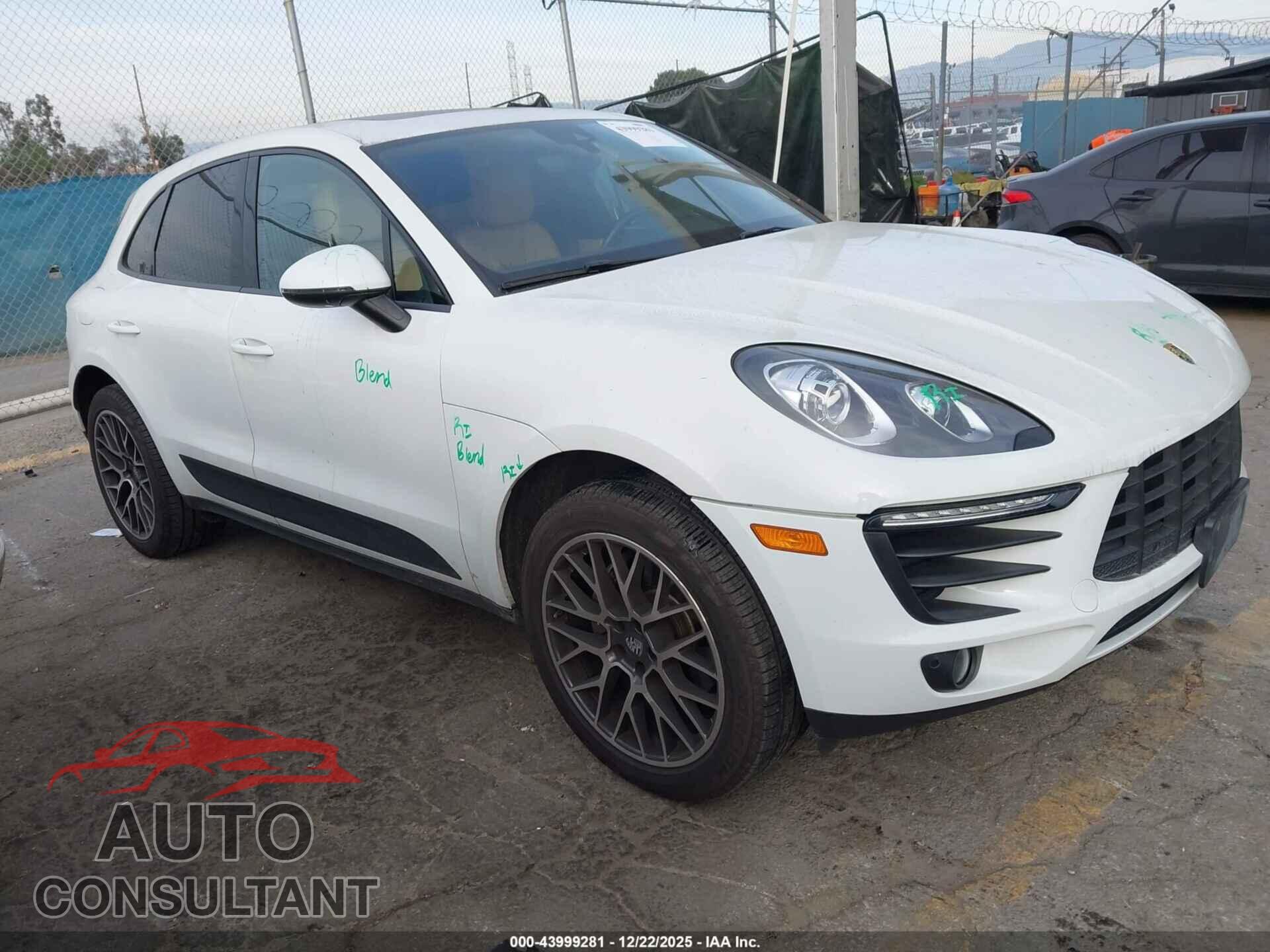 PORSCHE MACAN 2017 - WP1AA2A52HLB09303