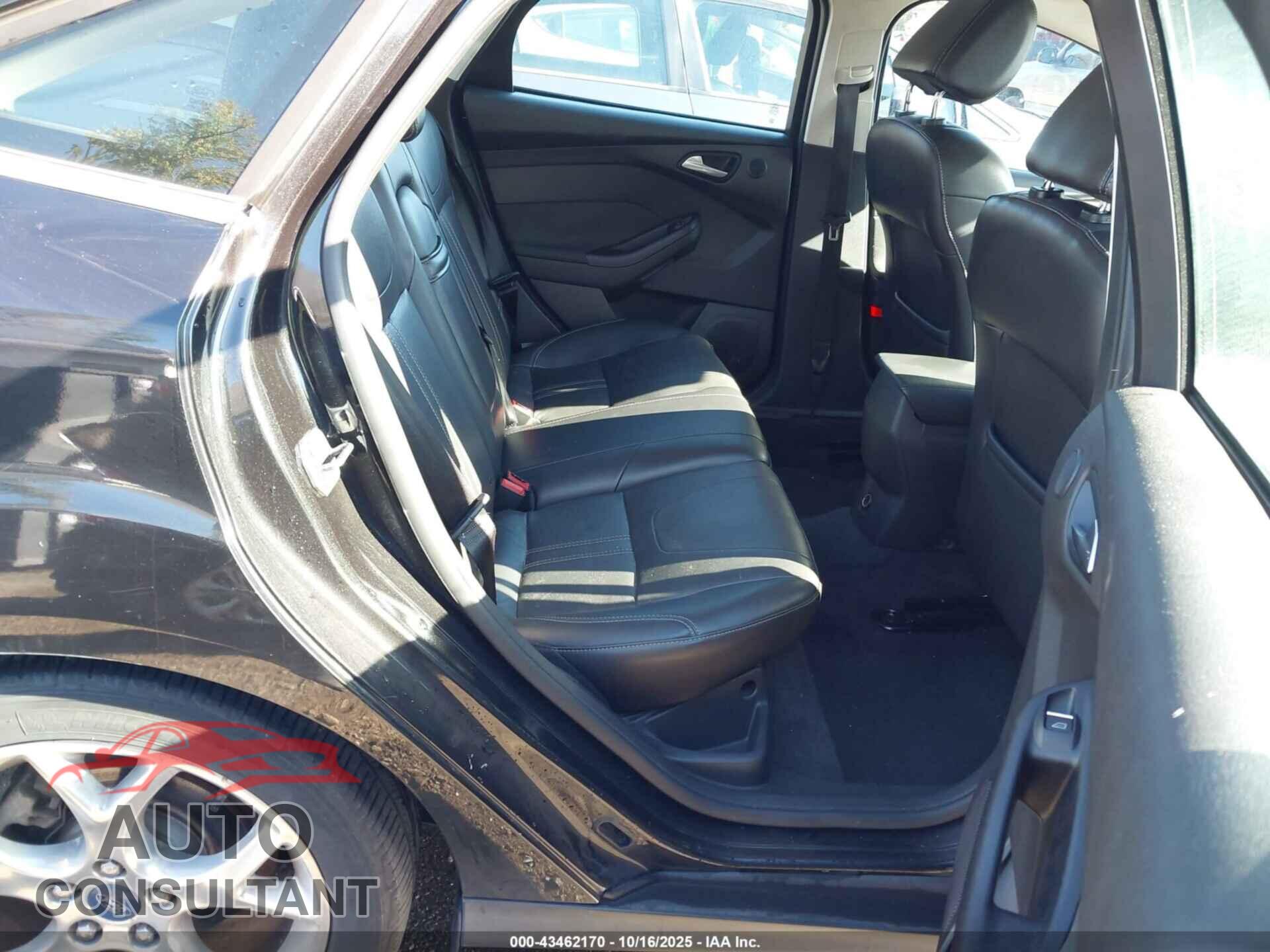 FORD FOCUS 2013 - 1FADP3J20DL106344
