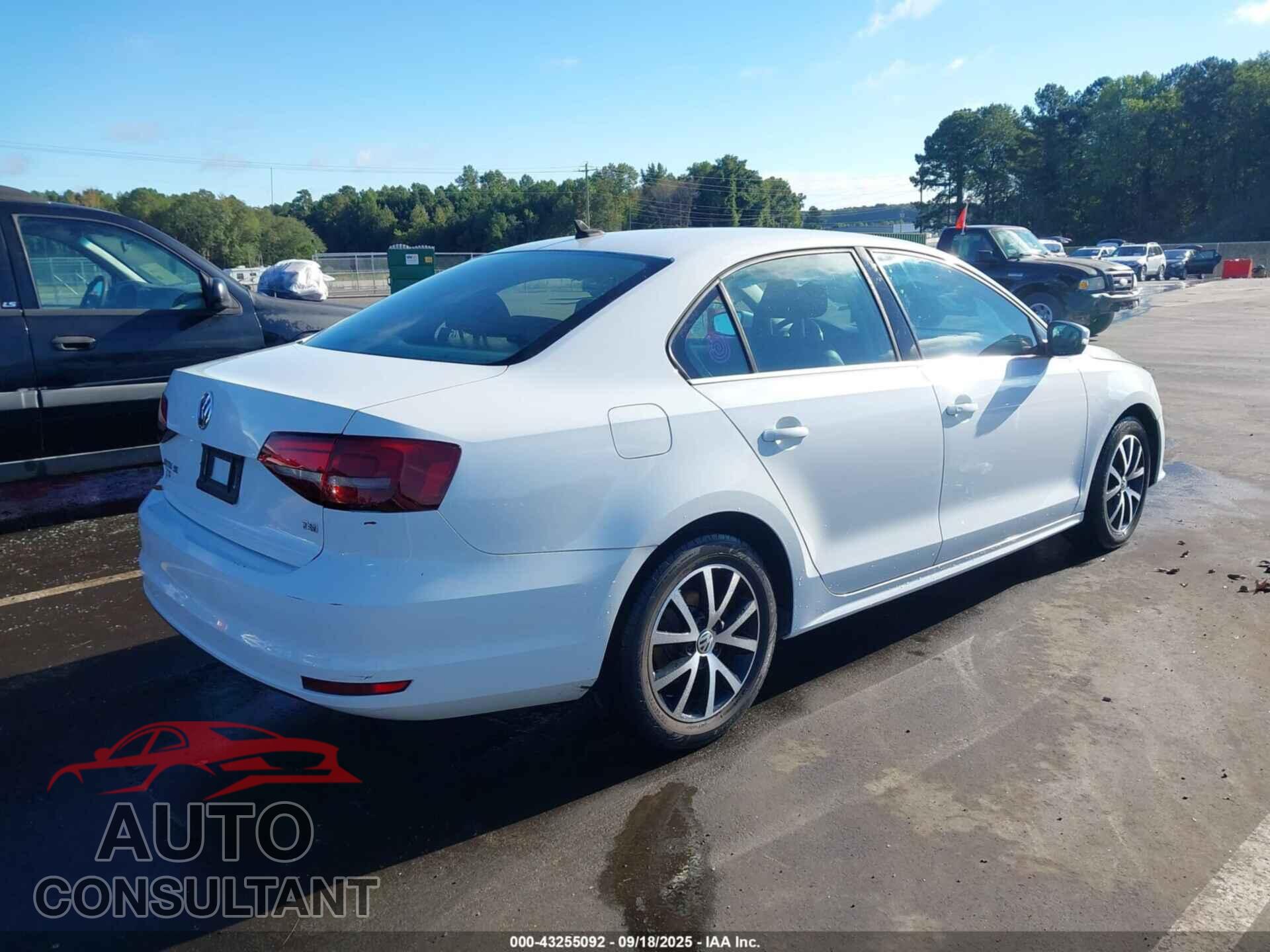 VOLKSWAGEN JETTA 2017 - 3VWDB7AJ2HM236313