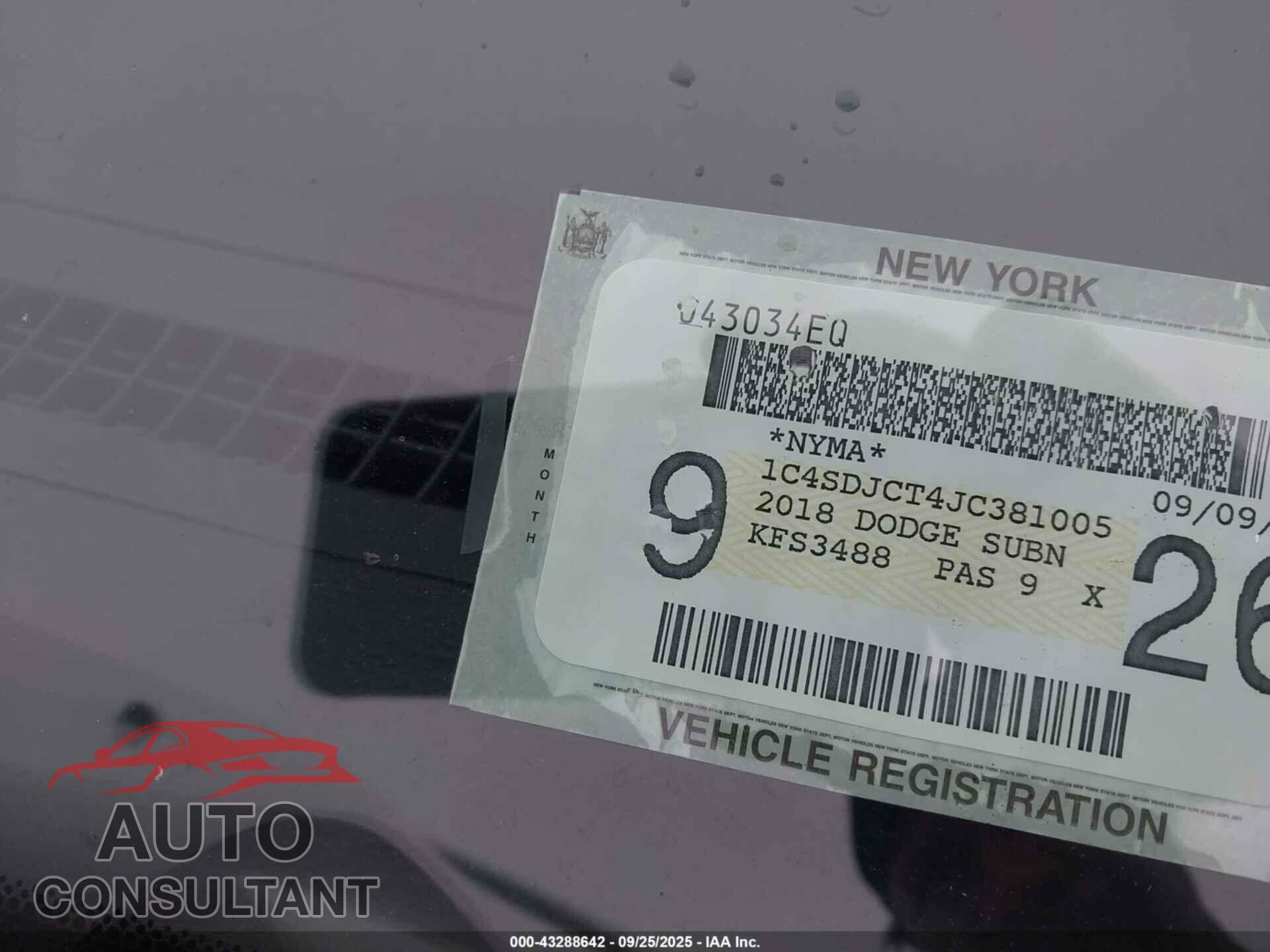 DODGE DURANGO 2018 - 1C4SDJCT4JC381005
