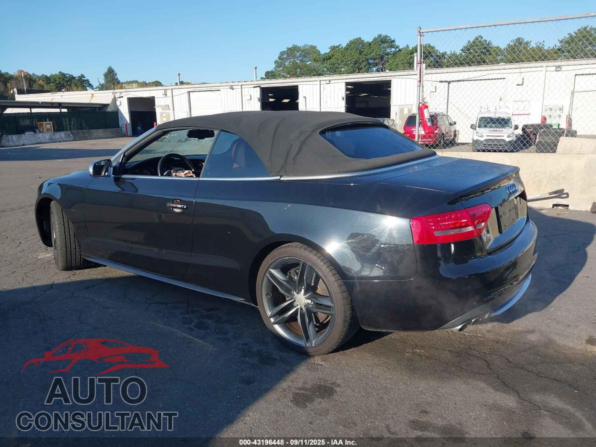 AUDI S5 2011 - WAUCGAFH2BN018479