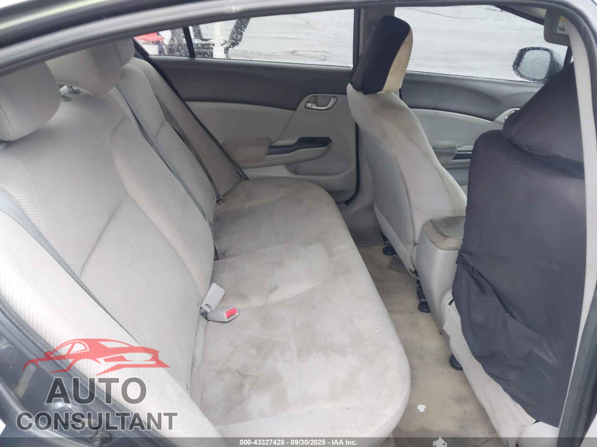 HONDA CIVIC 2012 - 19XFB2F58CE047467
