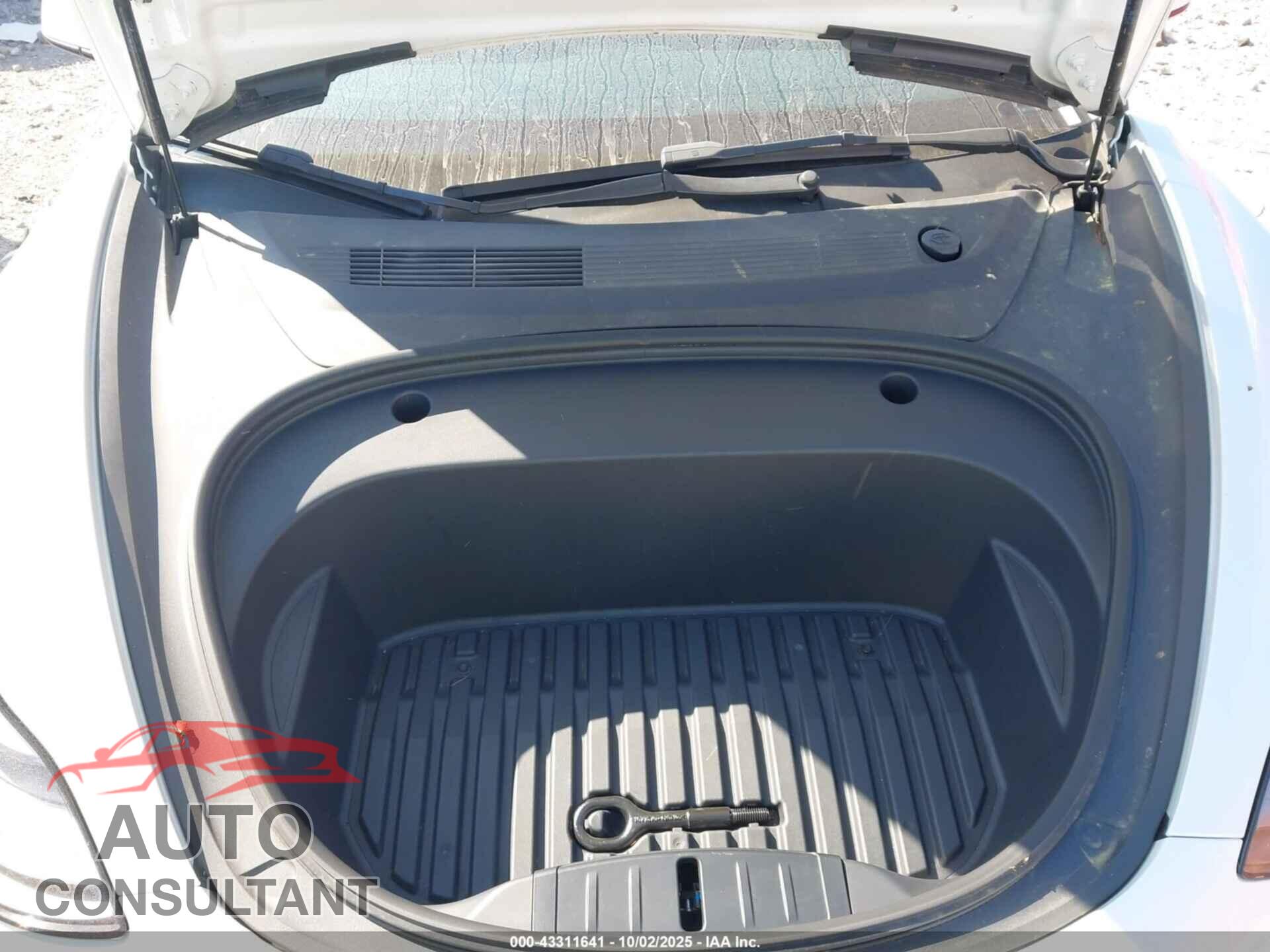 TESLA MODEL 3 2023 - 5YJ3E1EA3PF457807