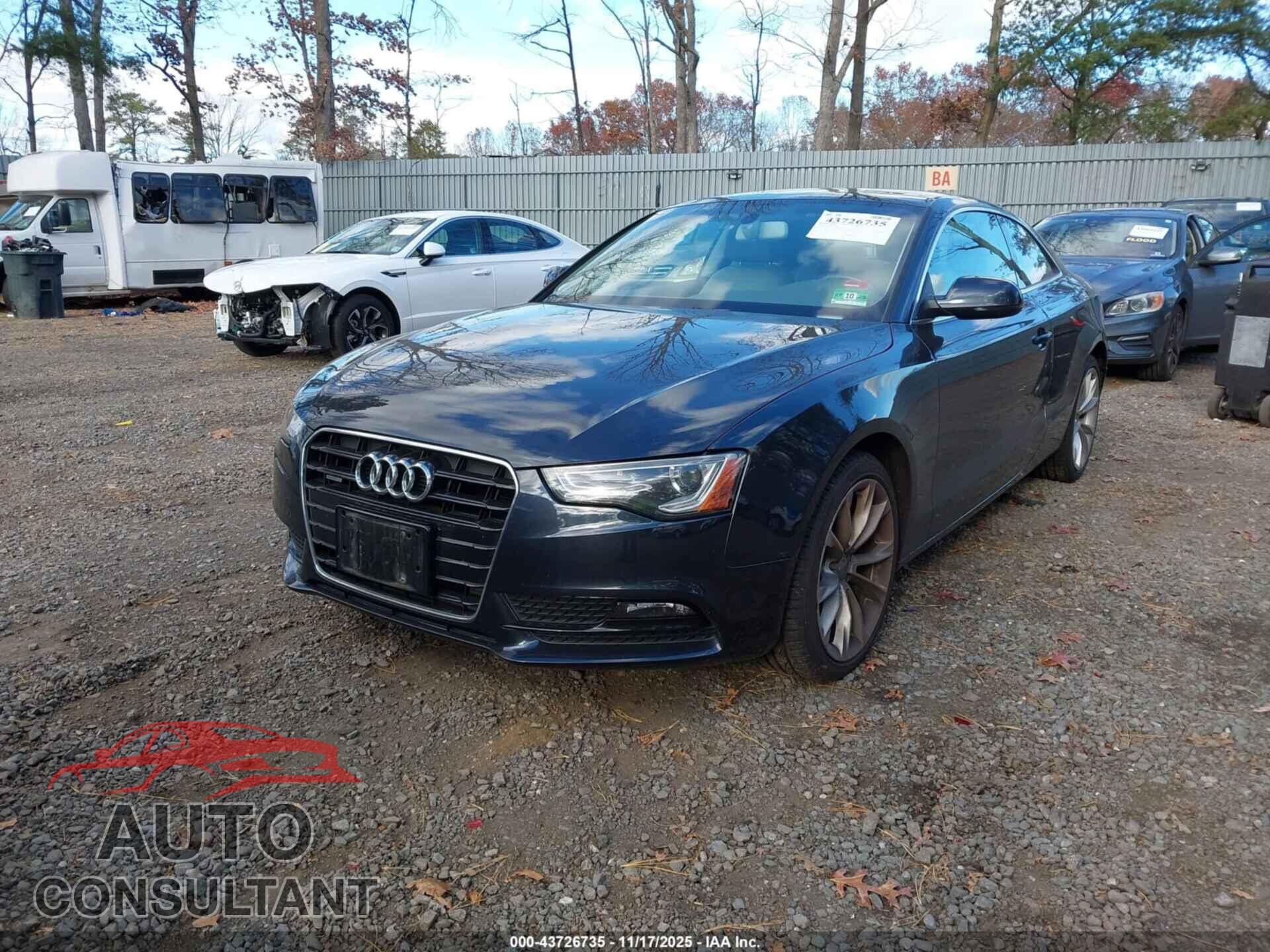 AUDI A5 2013 - WAUCFAFR1DA027583