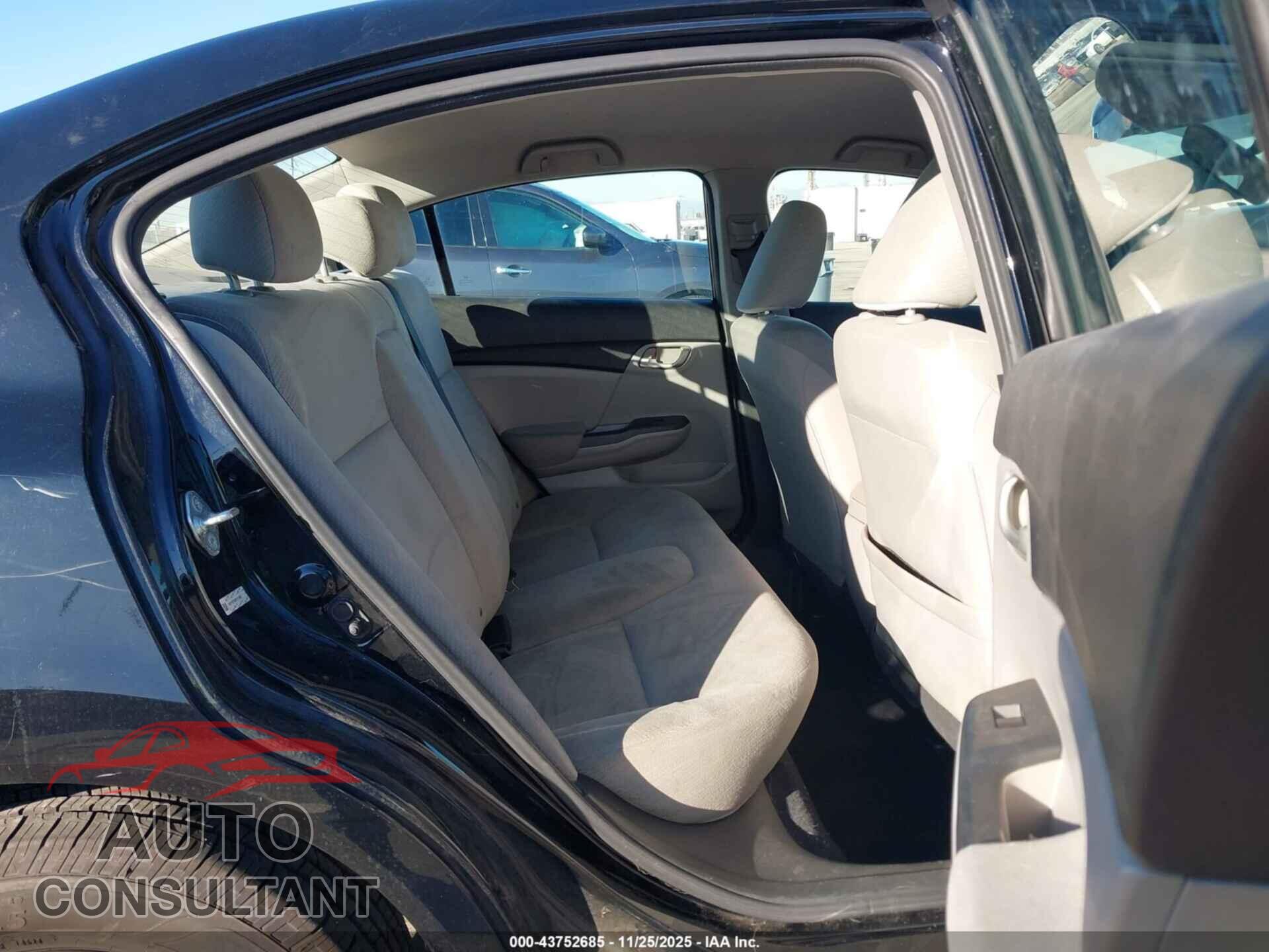 HONDA CIVIC 2013 - 19XFB2F59DE211505