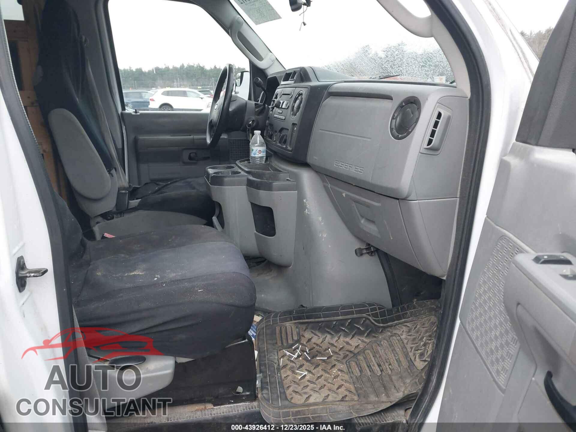 FORD E-350 SUPER DUTY 2012 - 1FBSS3BL3CDA89026
