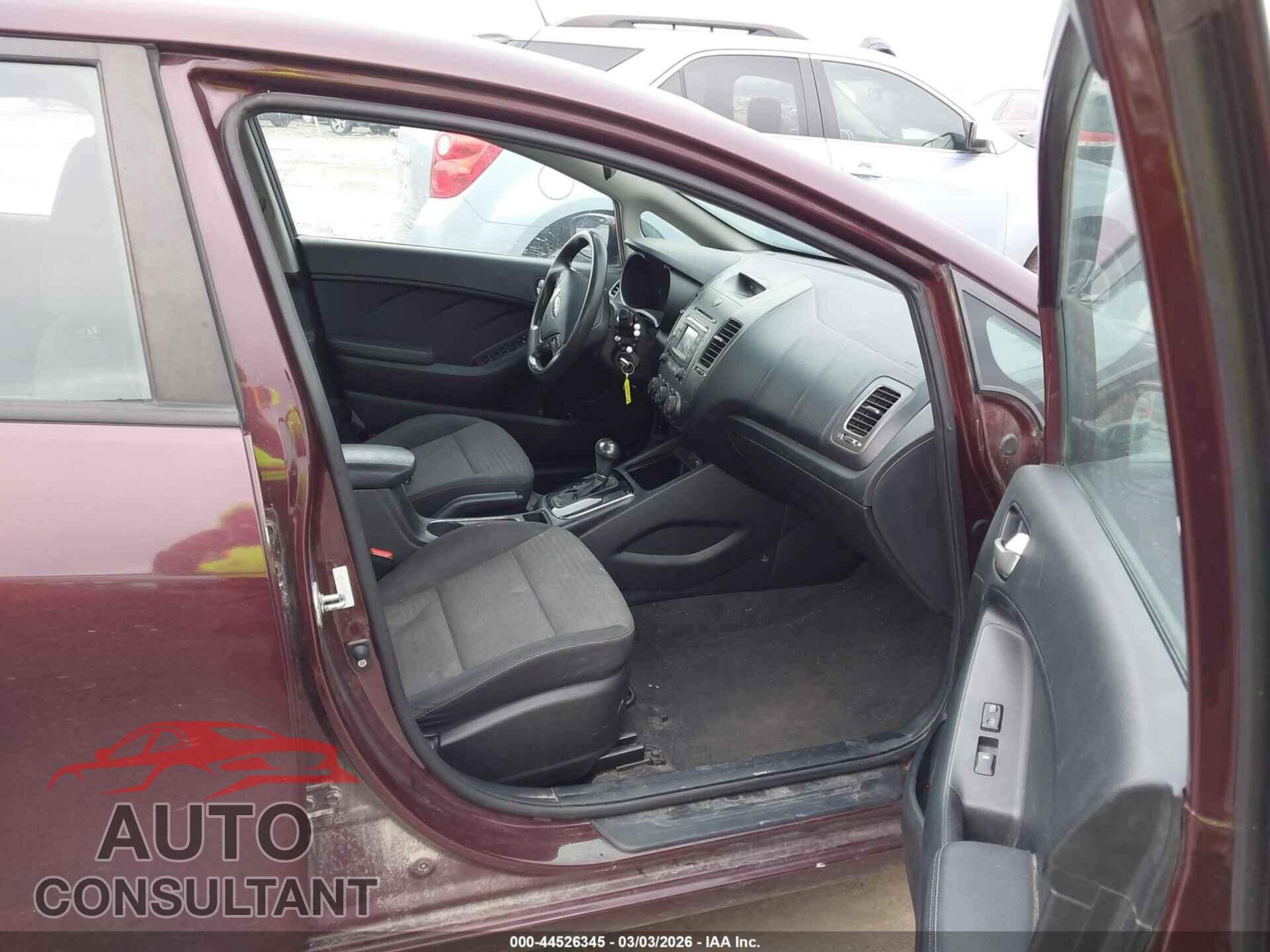 KIA FORTE 2017 - 3KPFL4A74HE131911