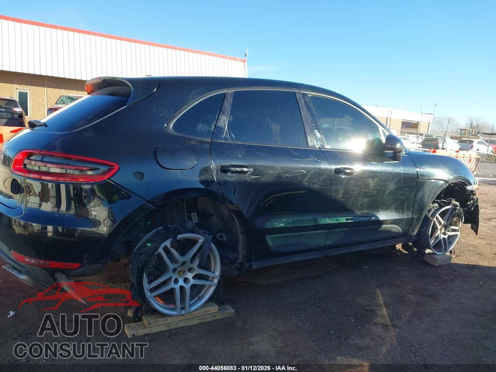 PORSCHE MACAN 2018 - WP1AA2A57JLB05219