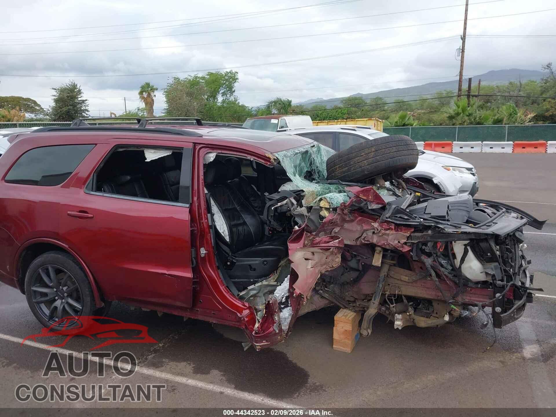 DODGE DURANGO 2023 - 1C4SDHCT6PC557635