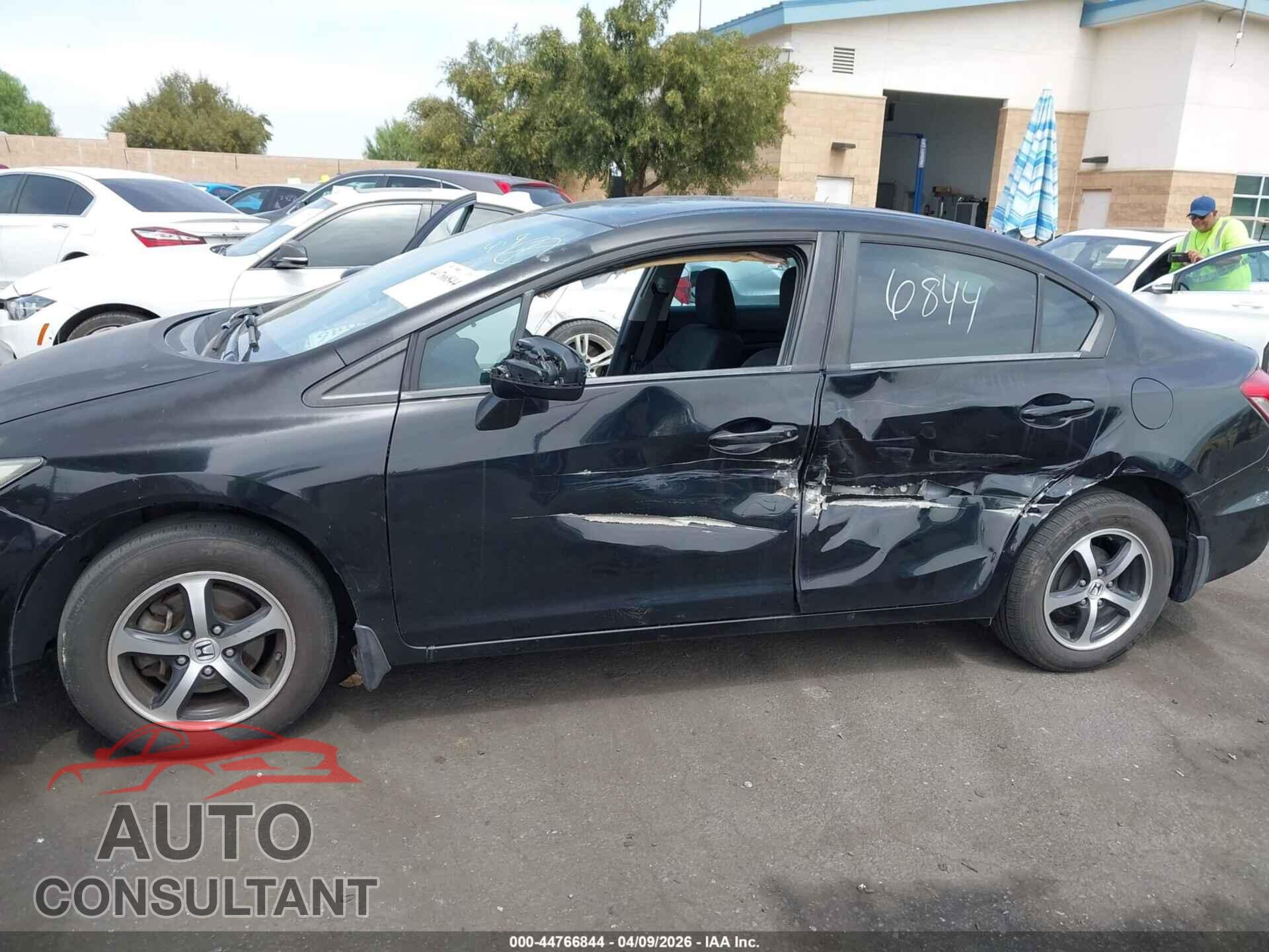 HONDA CIVIC 2015 - 19XFB2F73FE067955