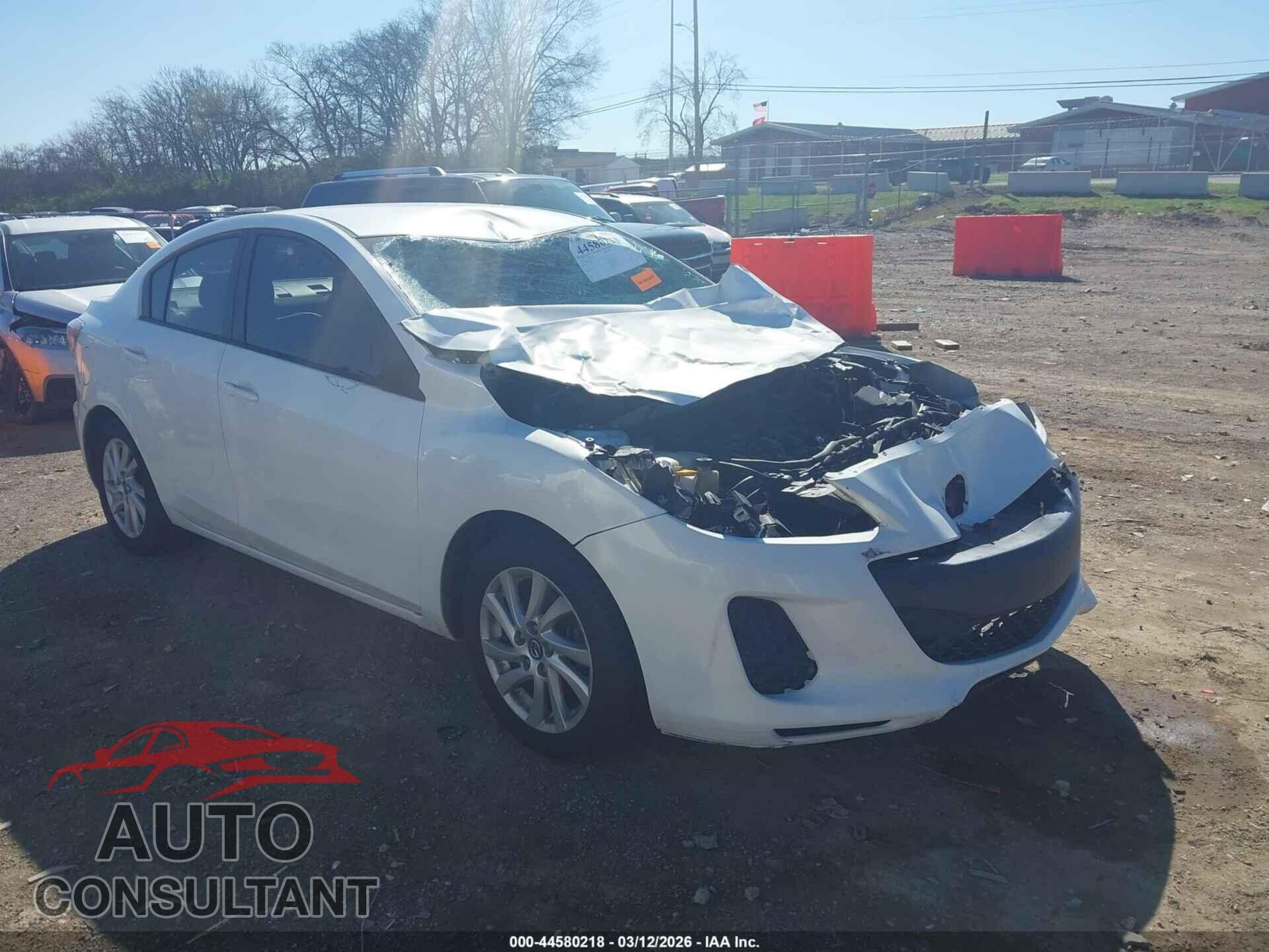 MAZDA MAZDA3 2012 - JM1BL1UG2C1527078