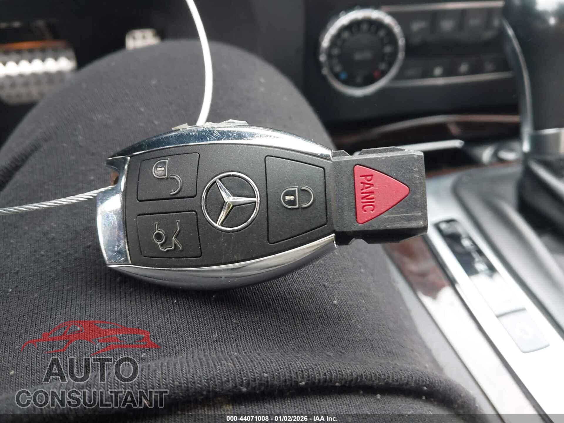 MERCEDES-BENZ C-CLASS 2014 - WDDGF4HB4EA963601