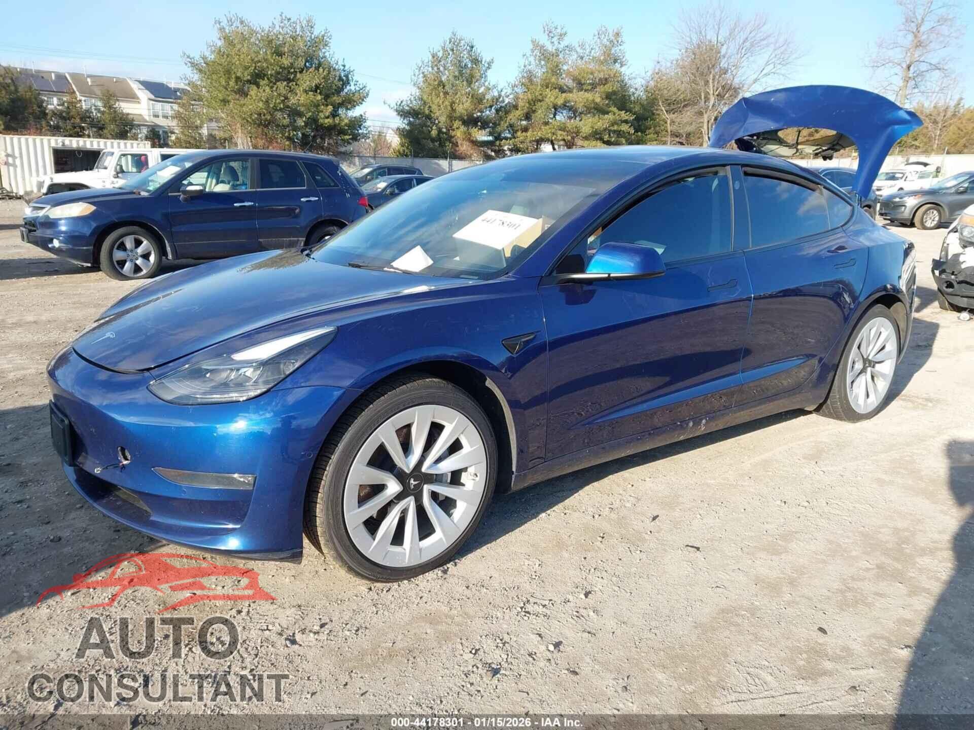 TESLA MODEL 3 2022 - 5YJ3E1EB7NF111507