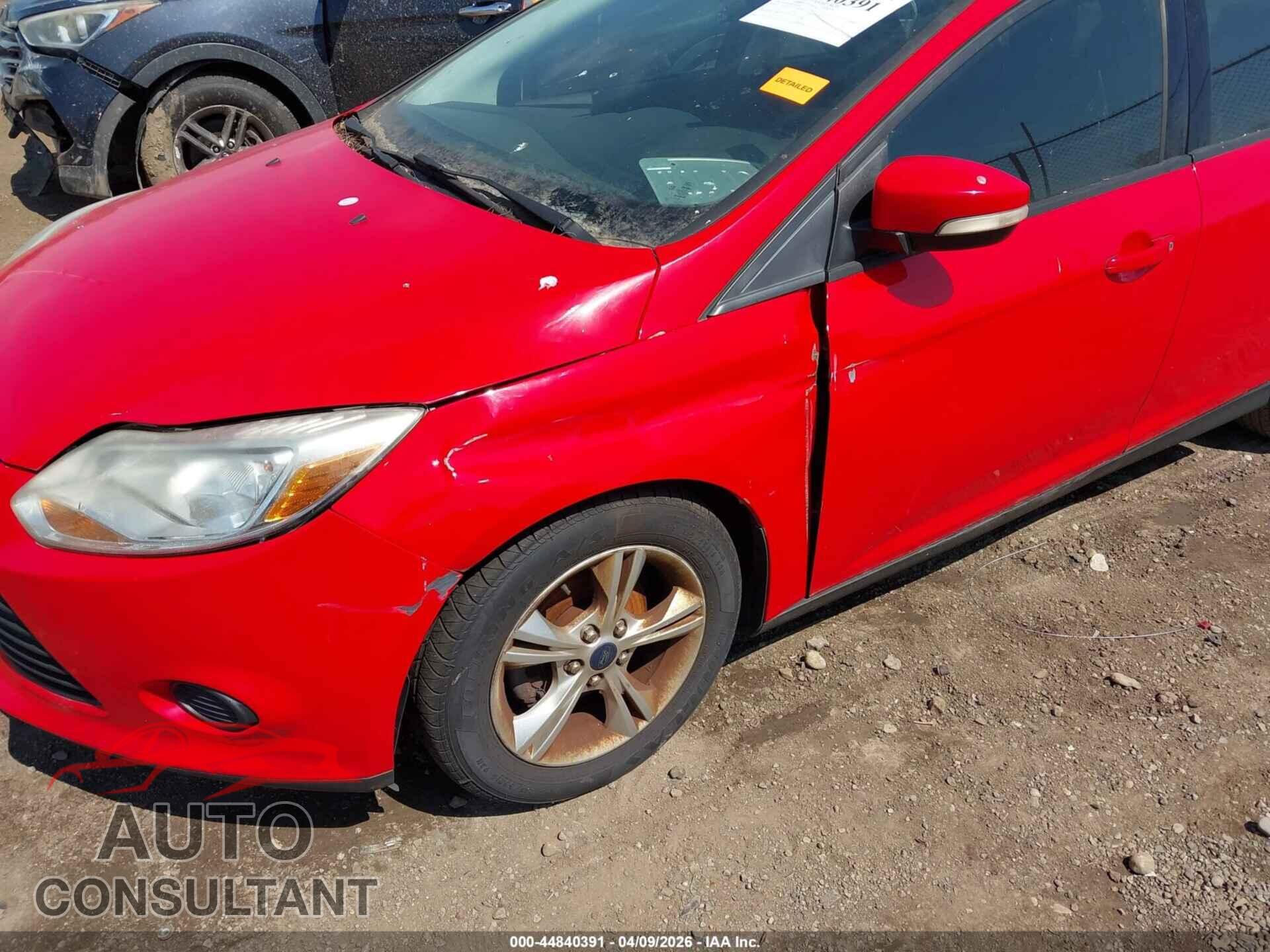 FORD FOCUS 2014 - 1FADP3F26EL182404