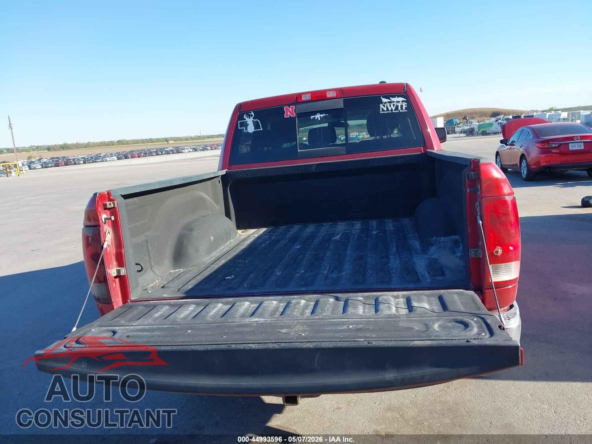 DODGE RAM 1500 2010 - 1D7RV1CT8AS102937