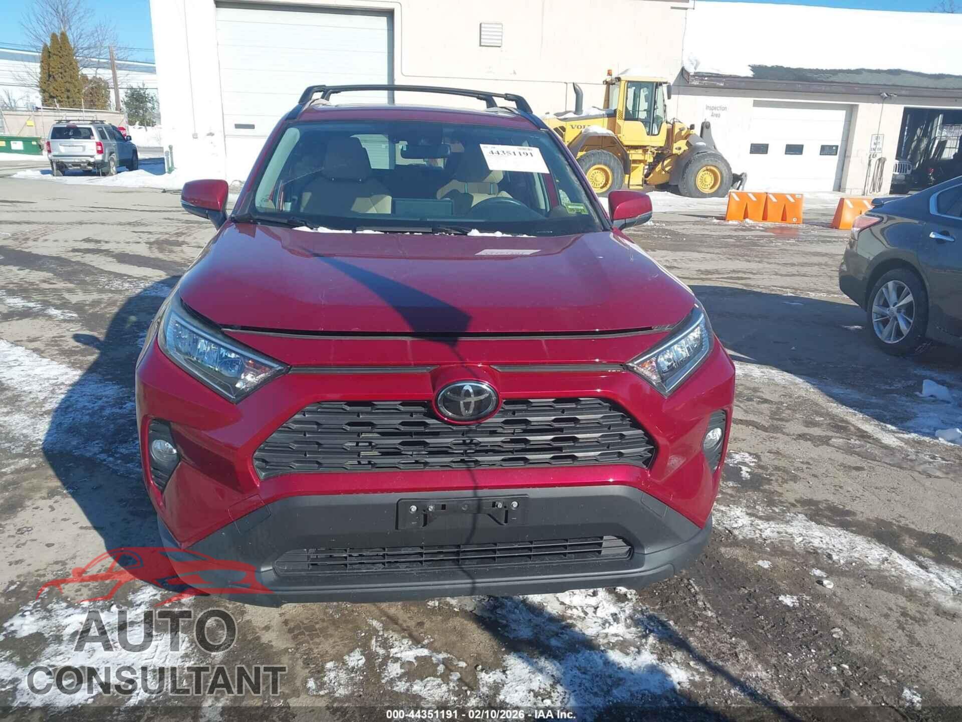 TOYOTA RAV4 2019 - JTMP1RFV4KD018368