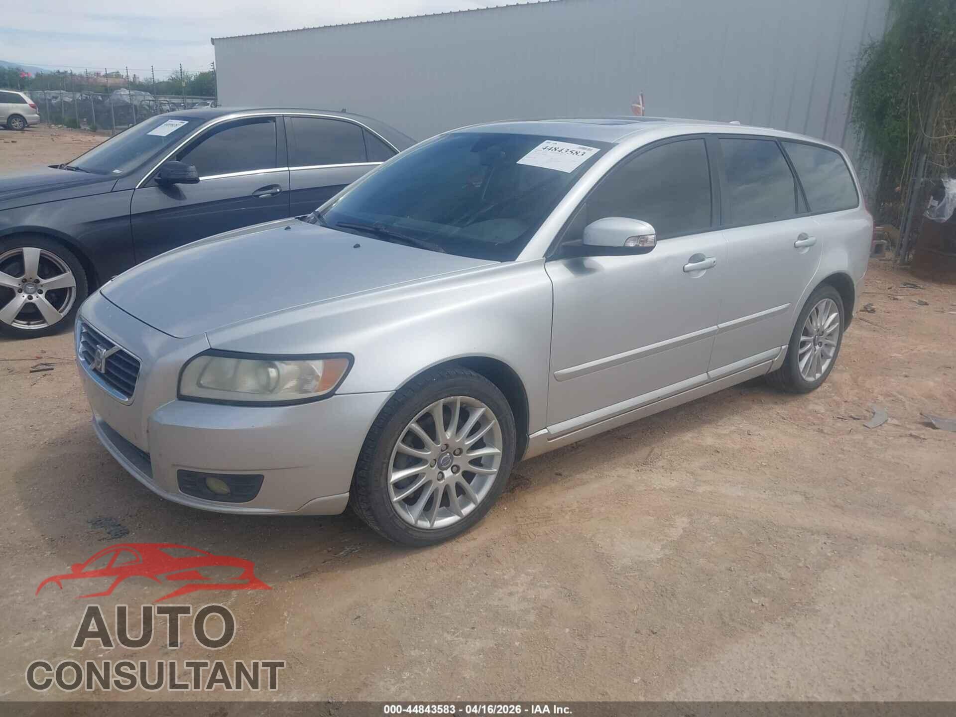 VOLVO V50 2009 - YV1MW390792462880