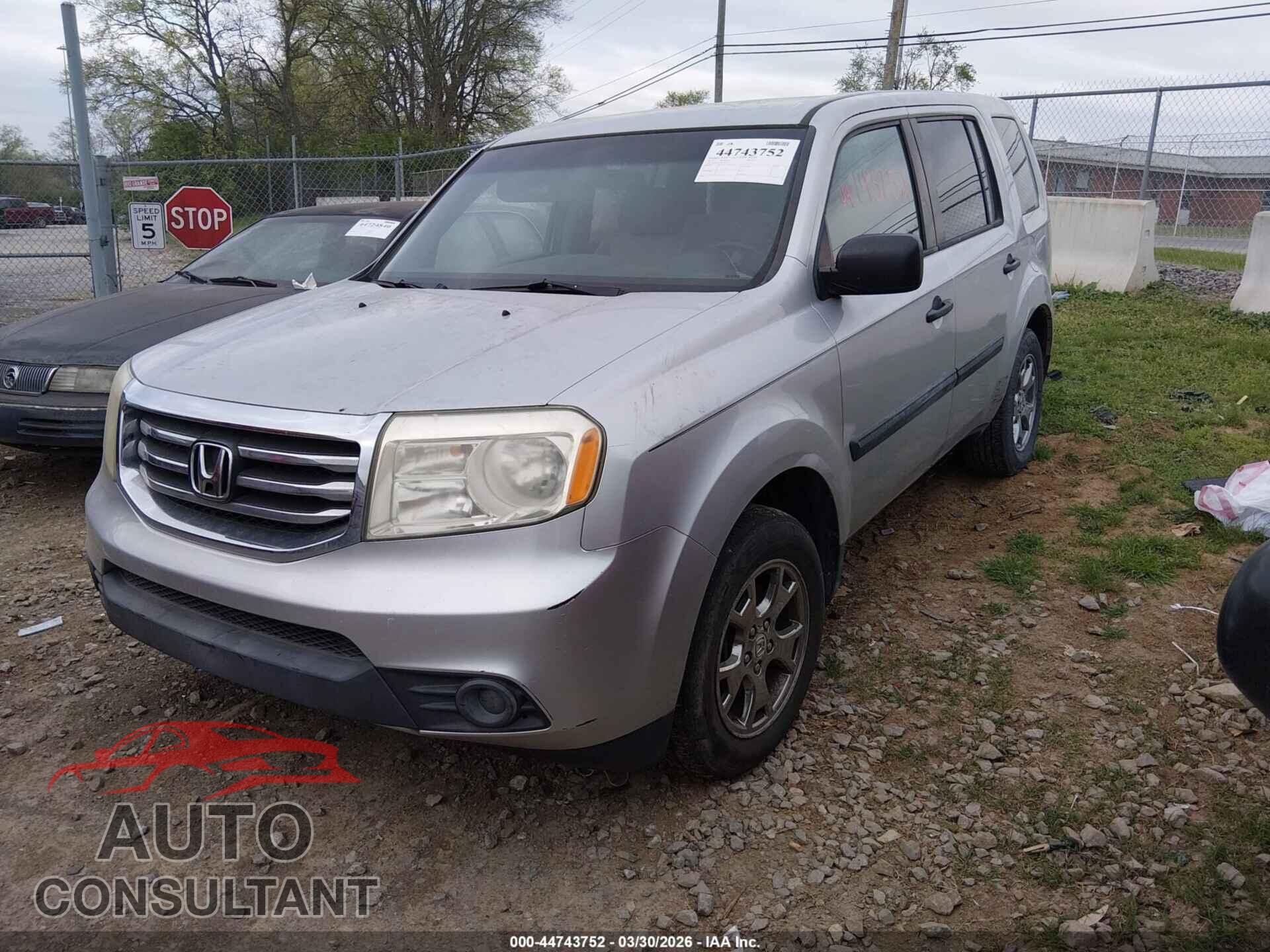 HONDA PILOT 2012 - 5FNYF3H26CB004374