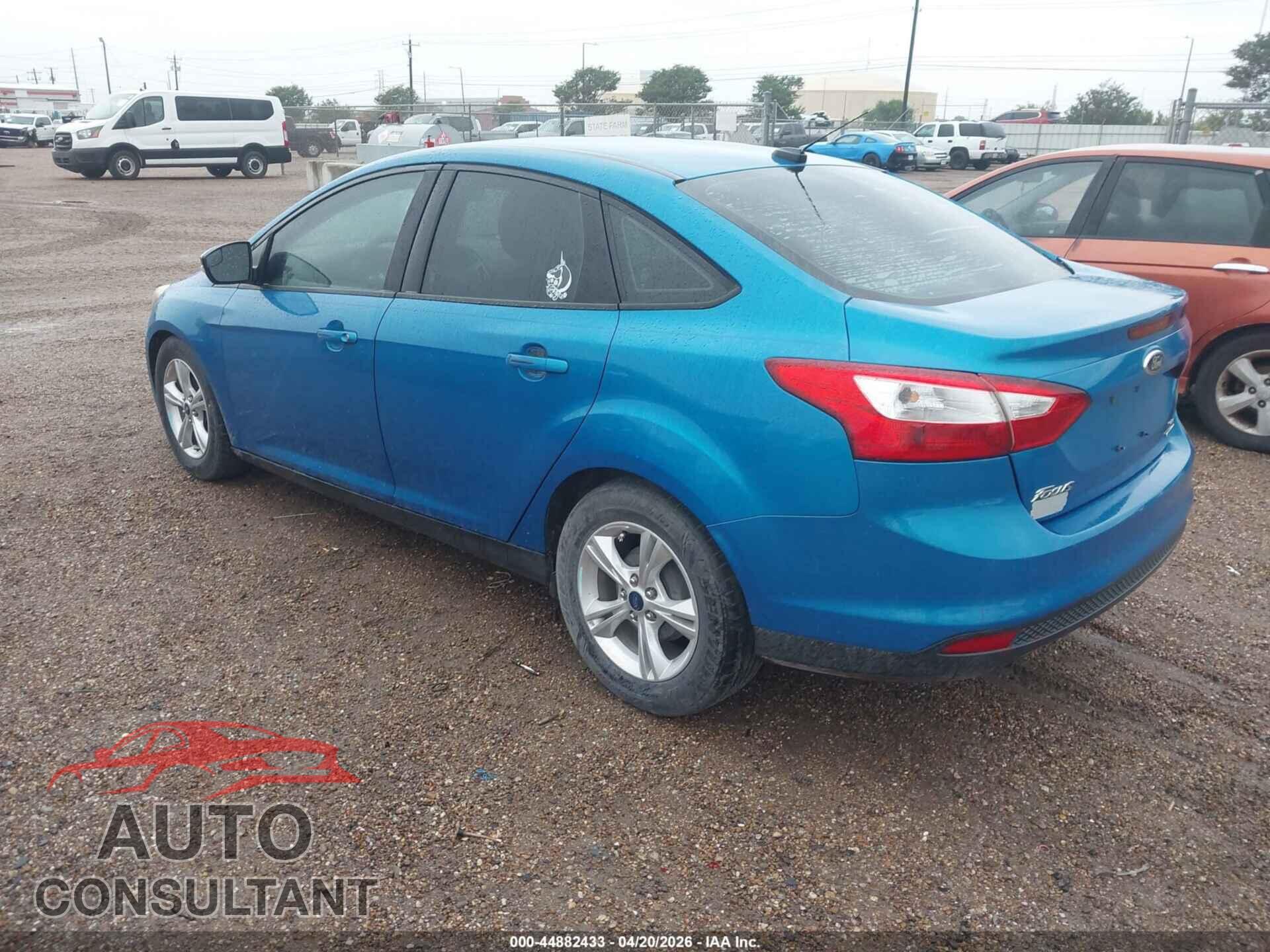 FORD FOCUS 2013 - 1FADP3F27DL352106