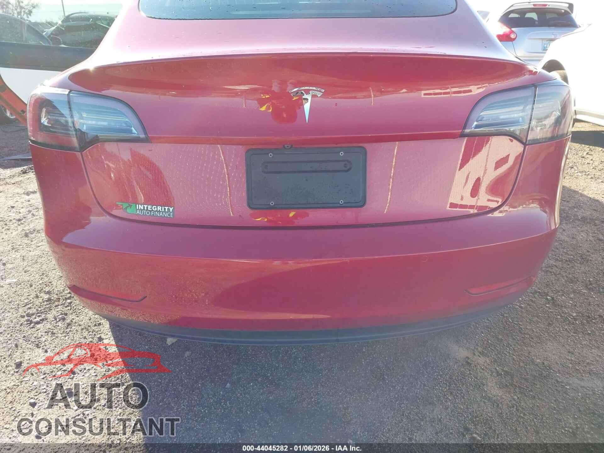 TESLA MODEL 3 2020 - 5YJ3E1EA2LF615032