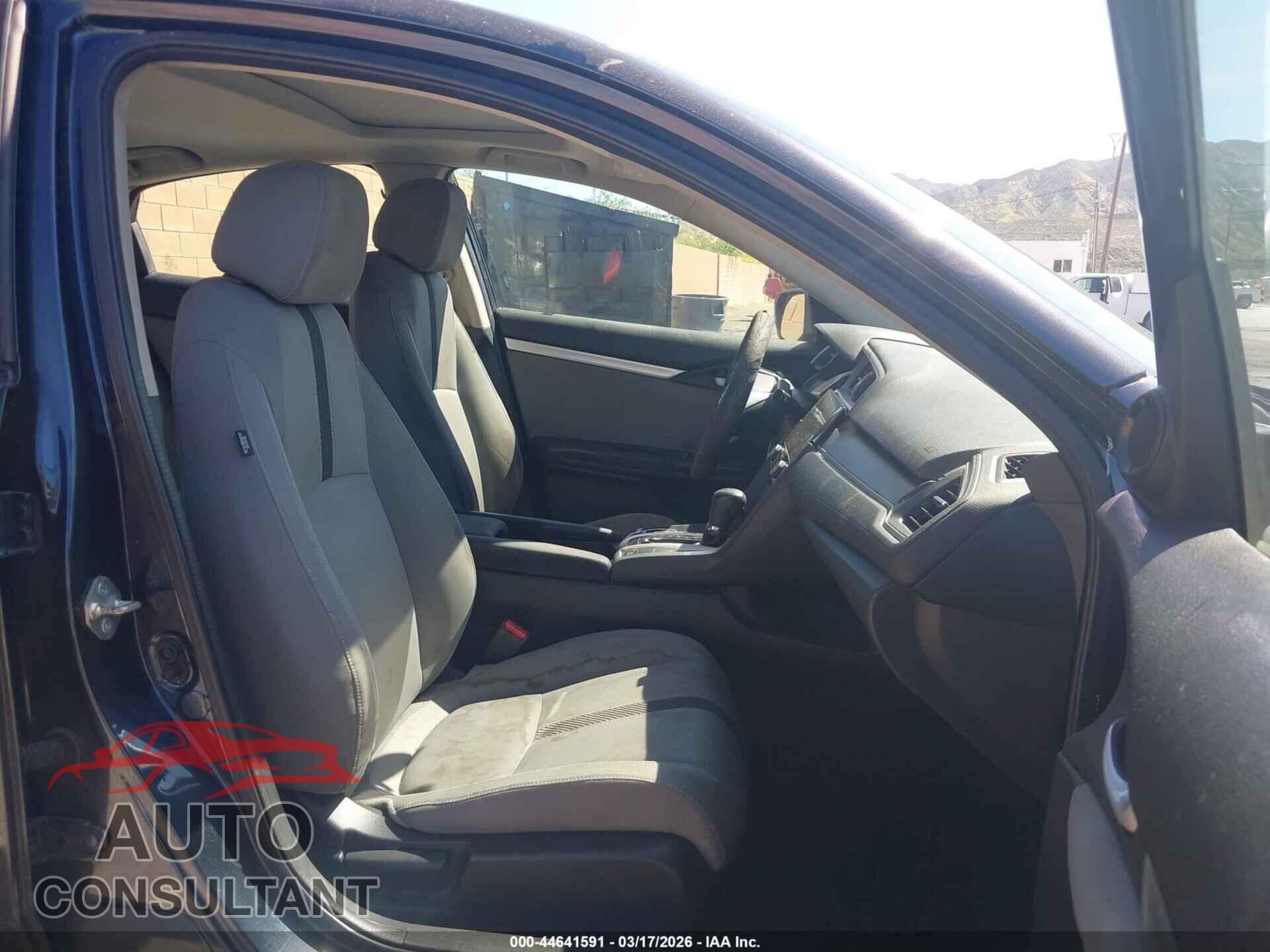 HONDA CIVIC 2017 - 2HGFC2F79HH538089