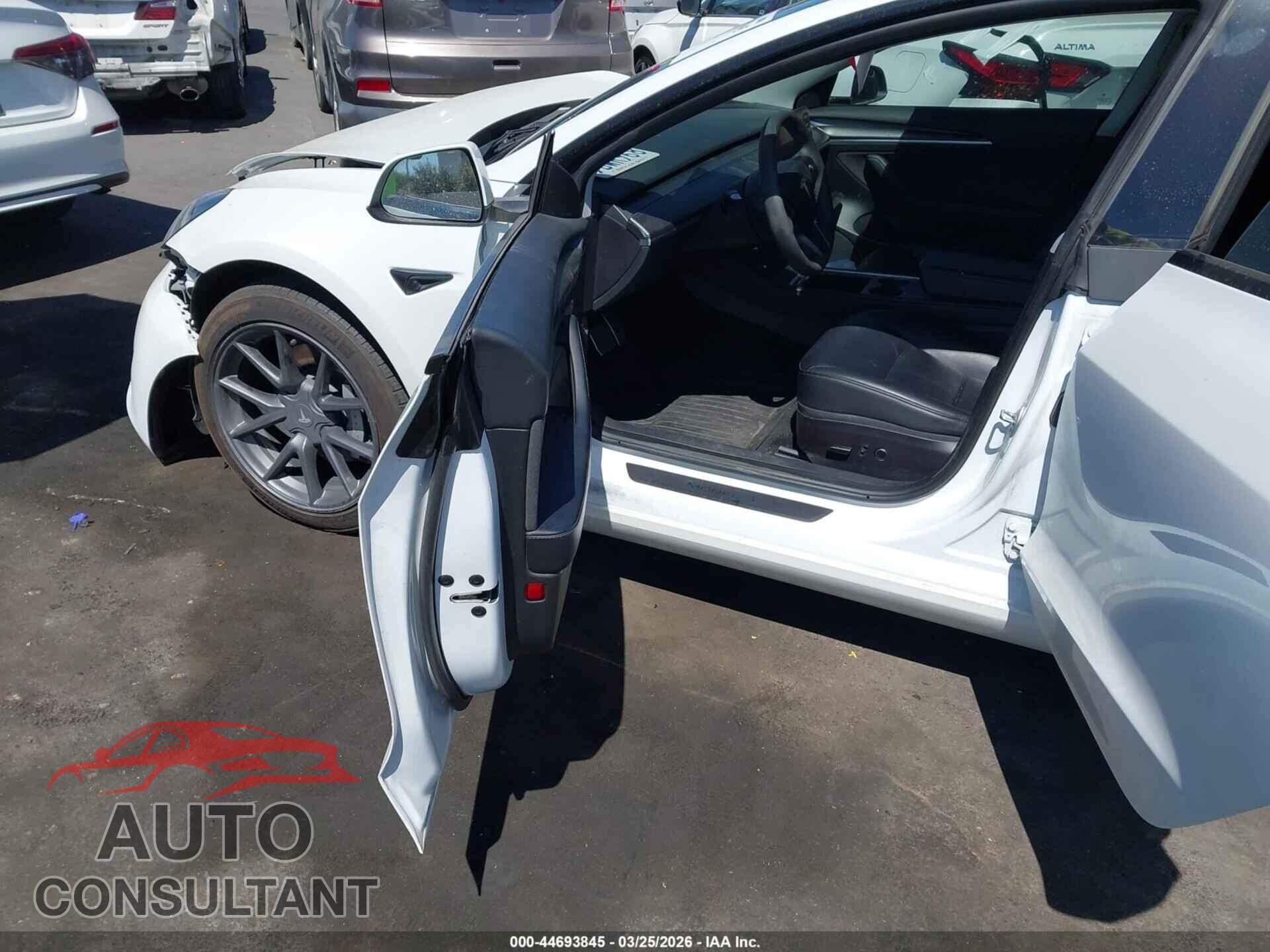TESLA MODEL 3 2023 - 5YJ3E1EA2PF413944