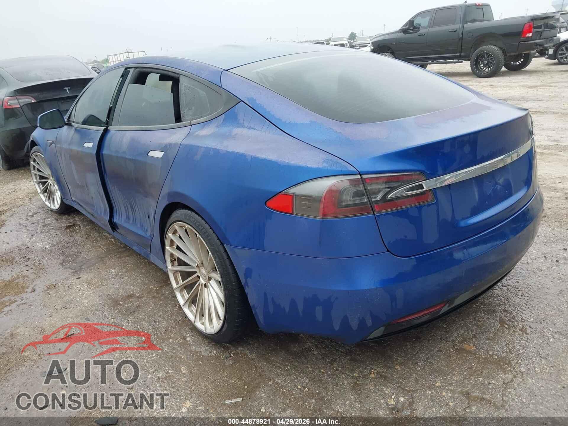 TESLA MODEL S 2016 - 5YJSA1E10GF161232