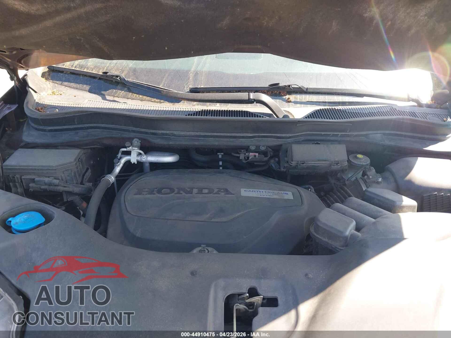 HONDA PILOT 2017 - 5FNYF6H01HB001941