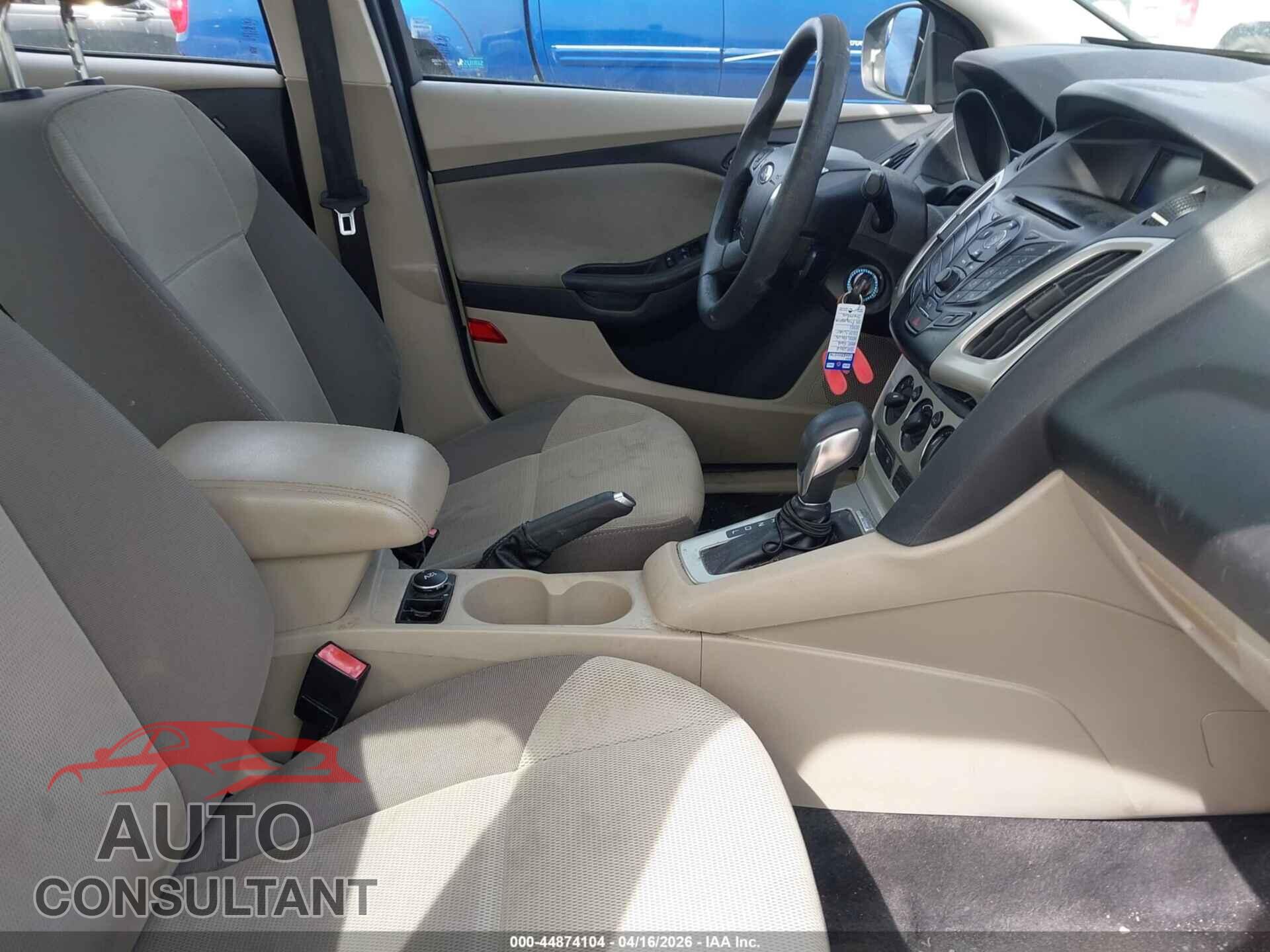 FORD FOCUS 2012 - 1FAHP3F21CL214254