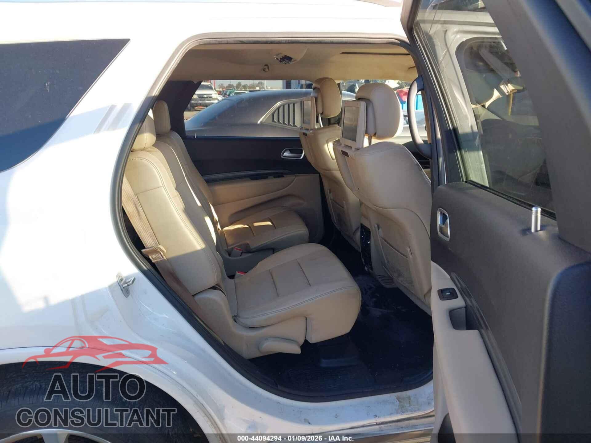 DODGE DURANGO 2018 - 1C4SDHET4JC111939