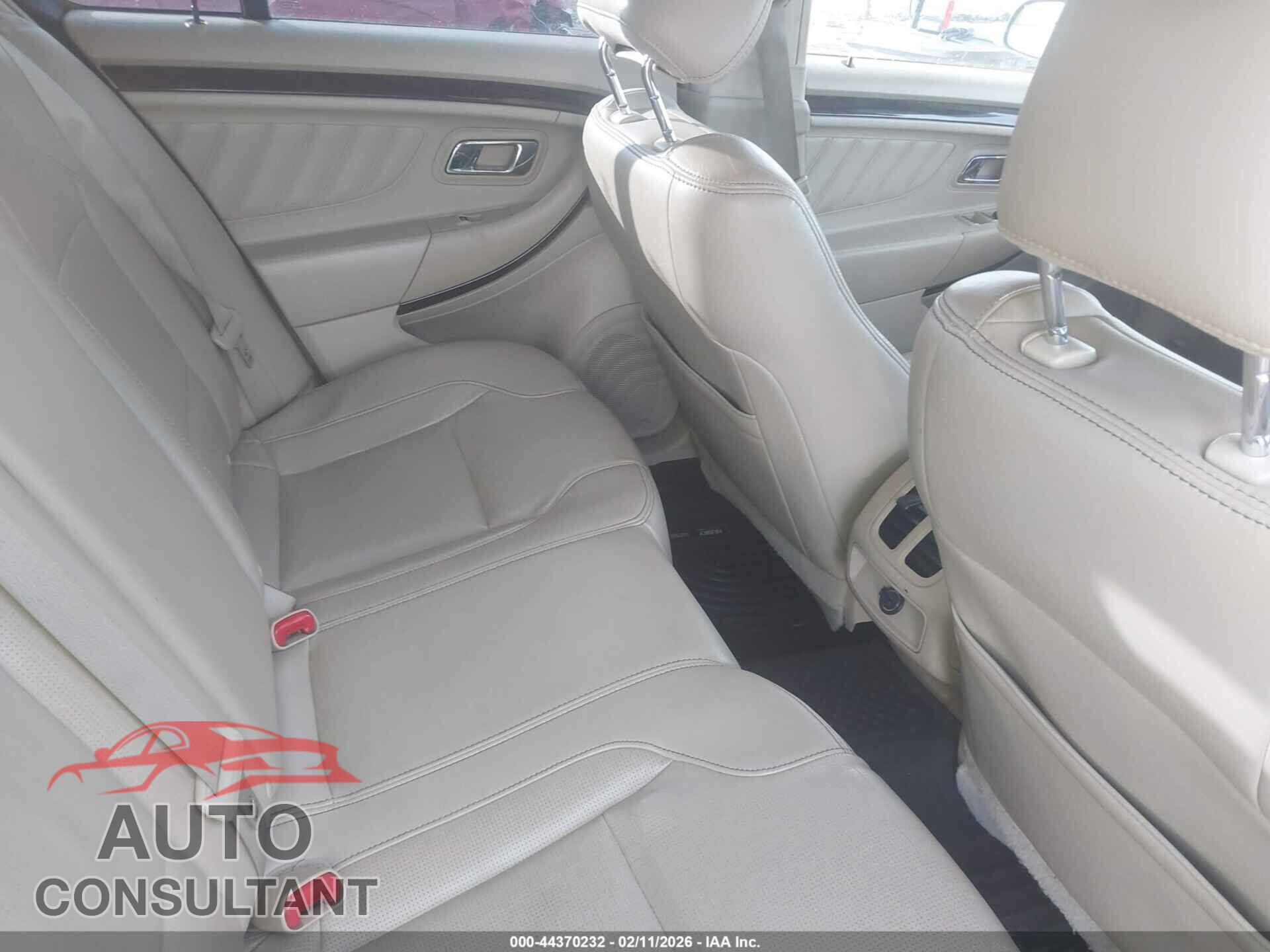 FORD TAURUS 2013 - 1FAHP2F80DG109844