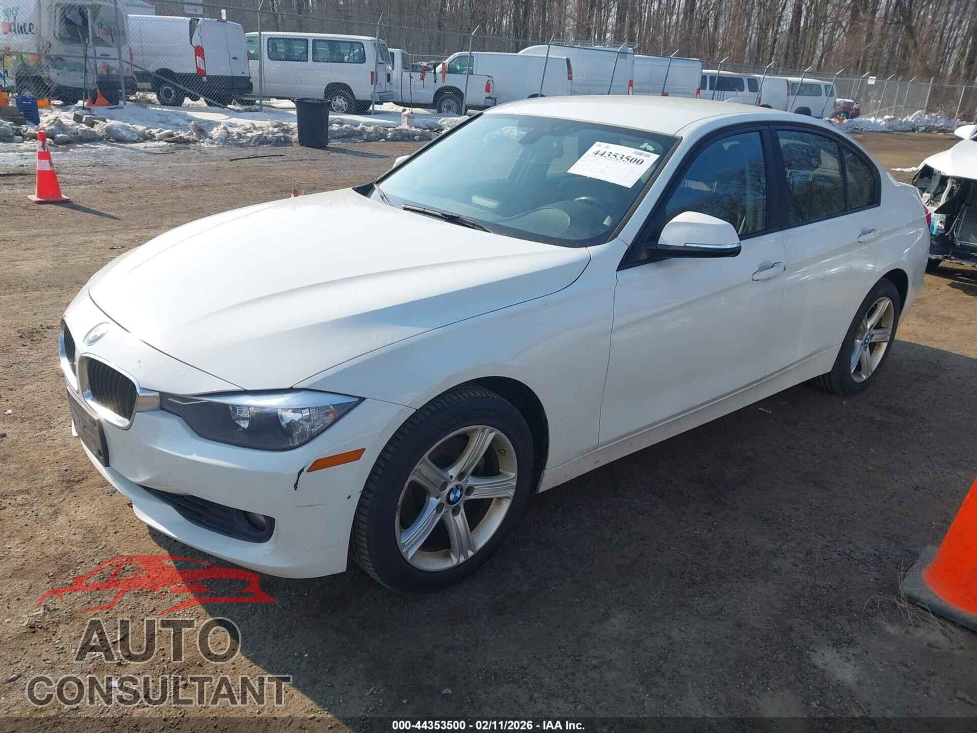 BMW 328I 2015 - WBA3A5C53FF609455