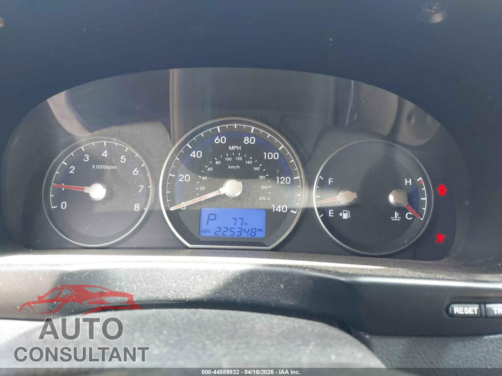 HYUNDAI SANTA FE 2010 - 5NMSG3AB1AH379582