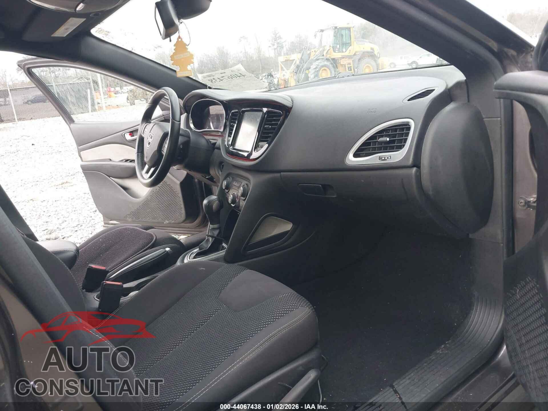 DODGE DART 2015 - 1C3CDFBB7FD166038