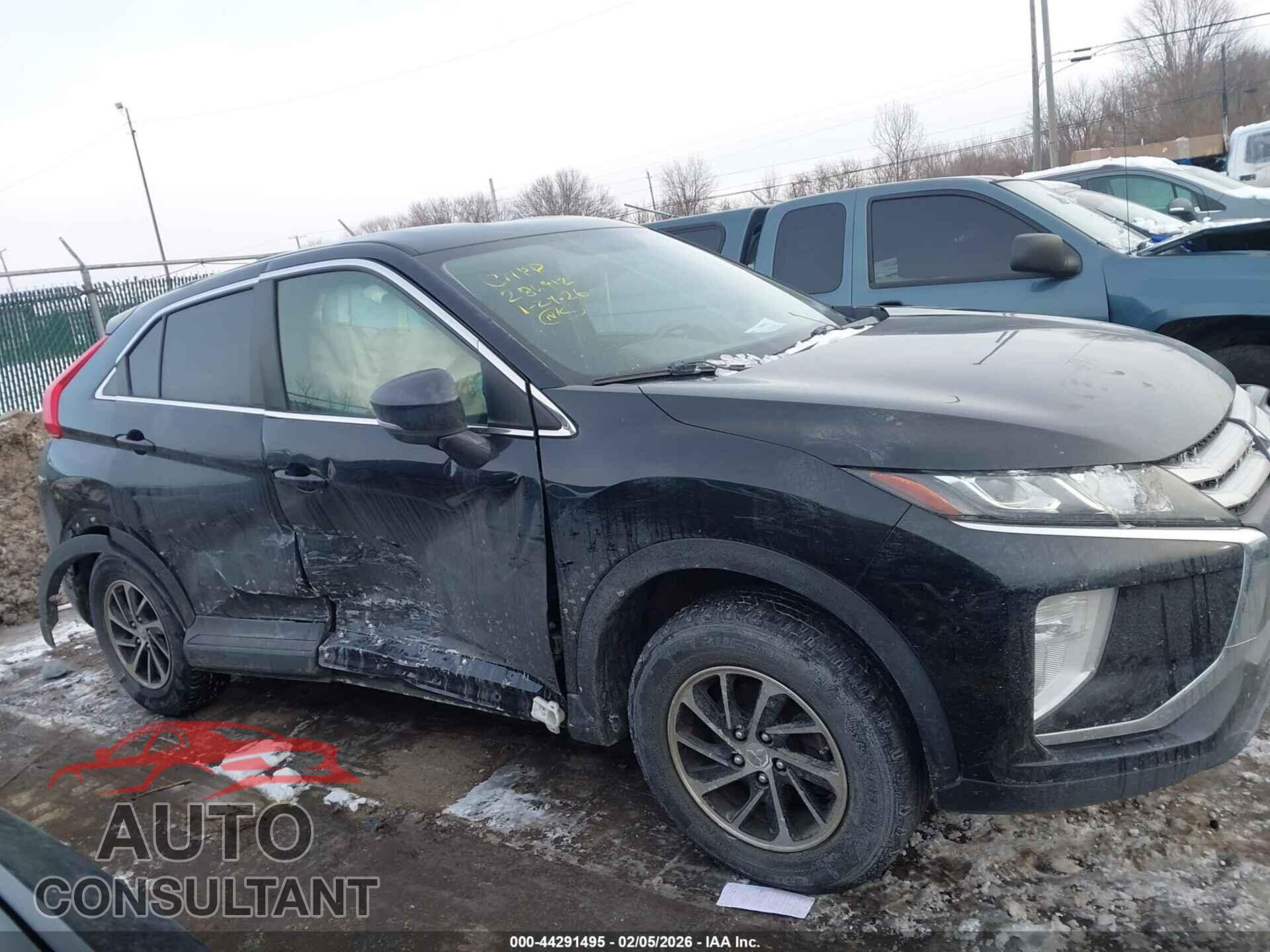 MITSUBISHI ECLIPSE CROSS 2020 - JA4AT3AA8LZ039711