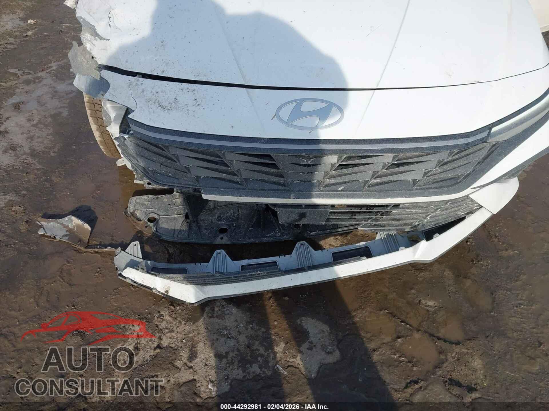 HYUNDAI ELANTRA 2024 - KMHLS4DG8RU664151