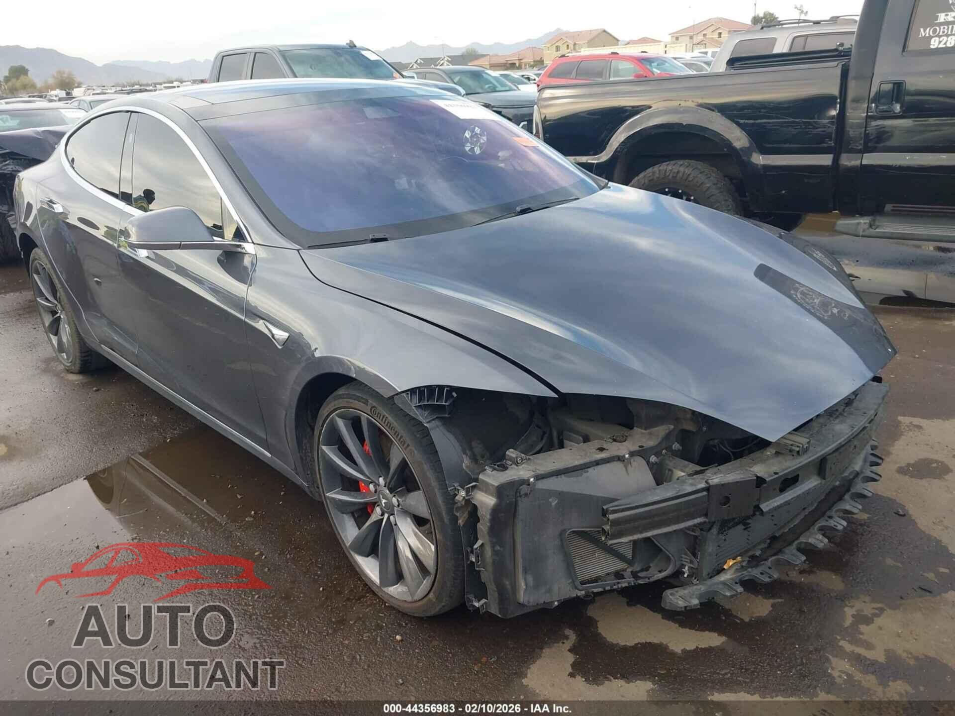 TESLA MODEL S 2017 - 5YJSA1E42HF216713