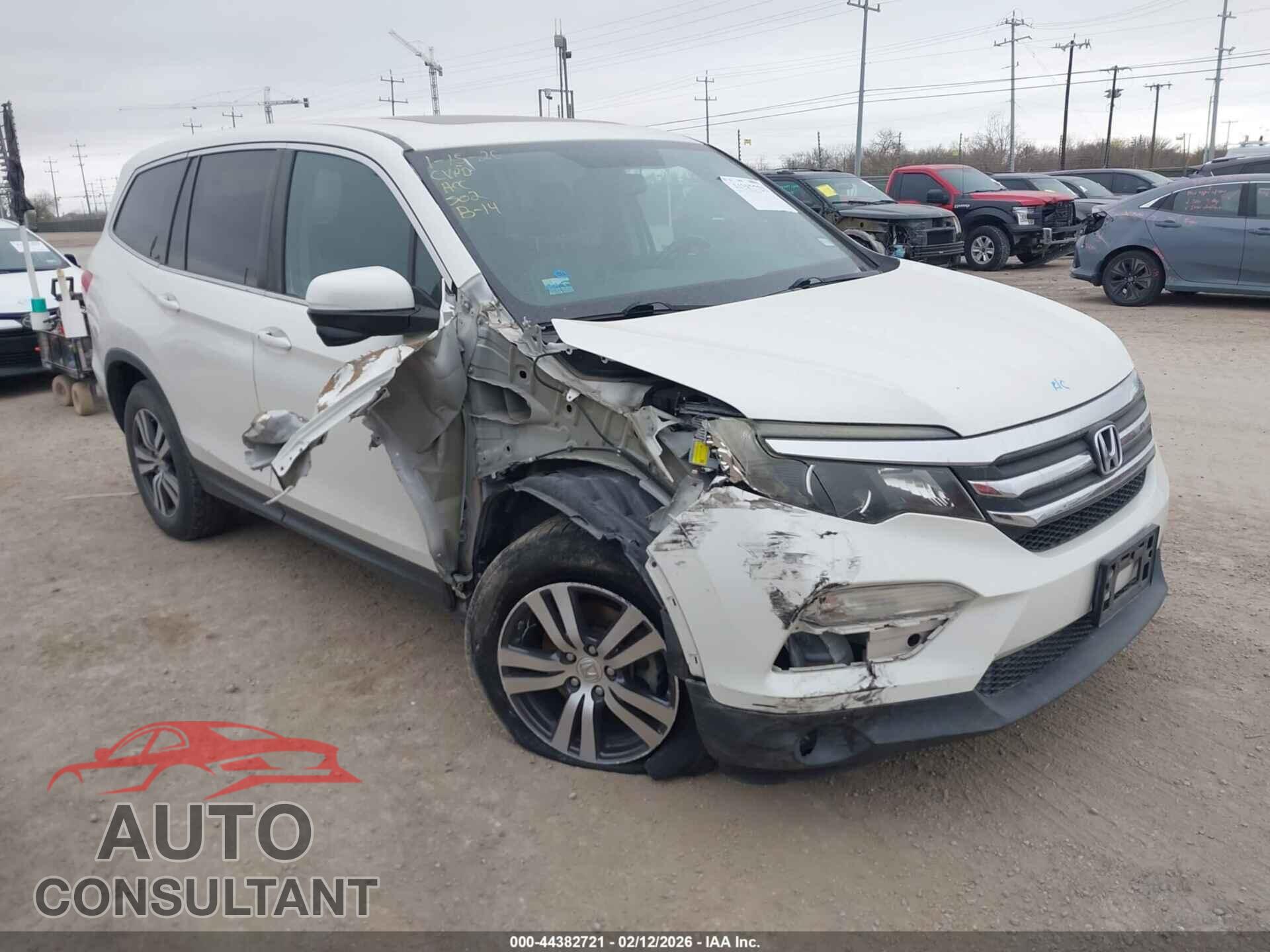 HONDA PILOT 2018 - 5FNYF5H5XJB028339