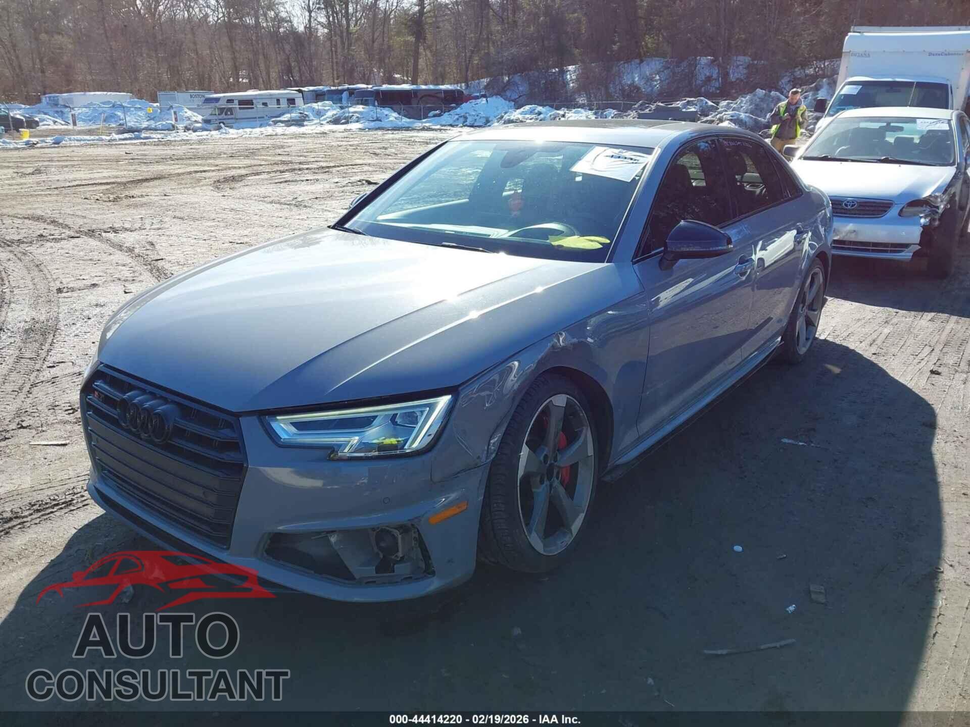AUDI S4 2019 - WAUC4AF42KA058669