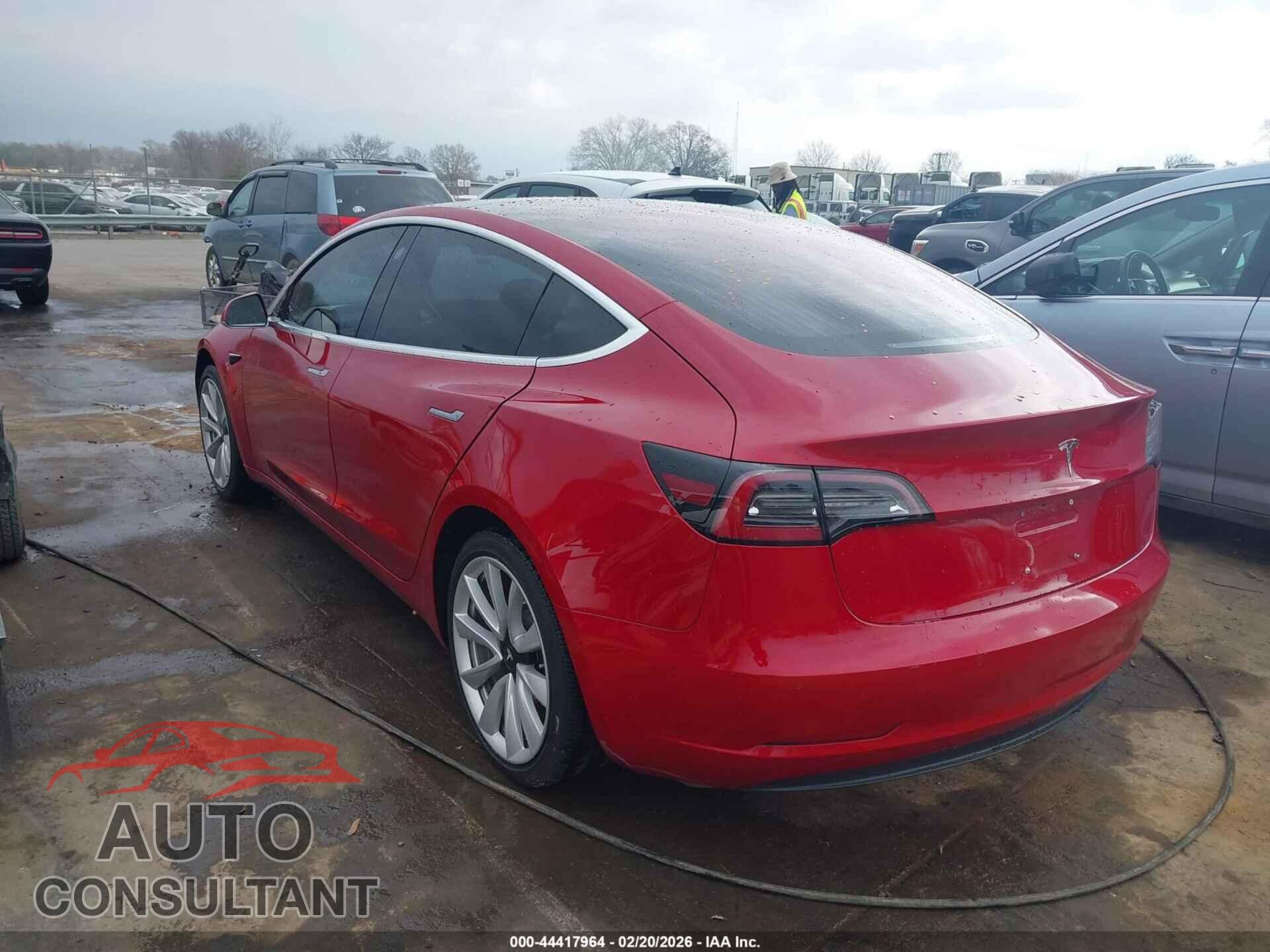 TESLA MODEL 3 2018 - 5YJ3E1EA3JF032840