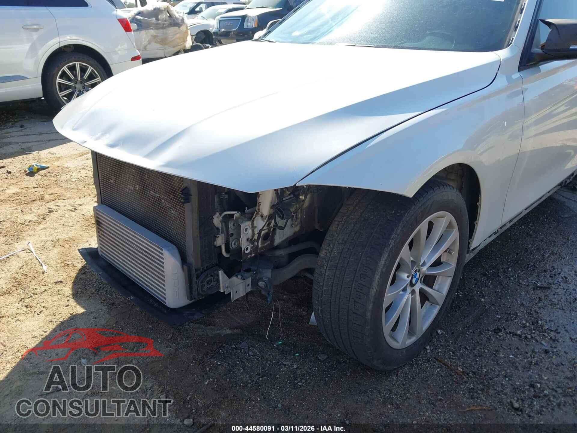 BMW 320I 2017 - WBA8A3C38HK692965