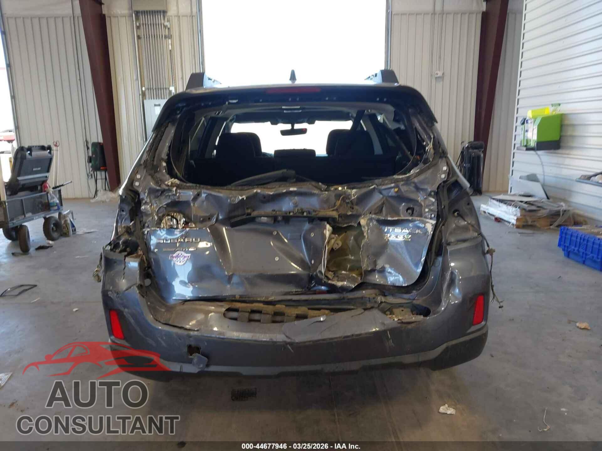 SUBARU OUTBACK 2017 - 4S4BSAHC8H3361666