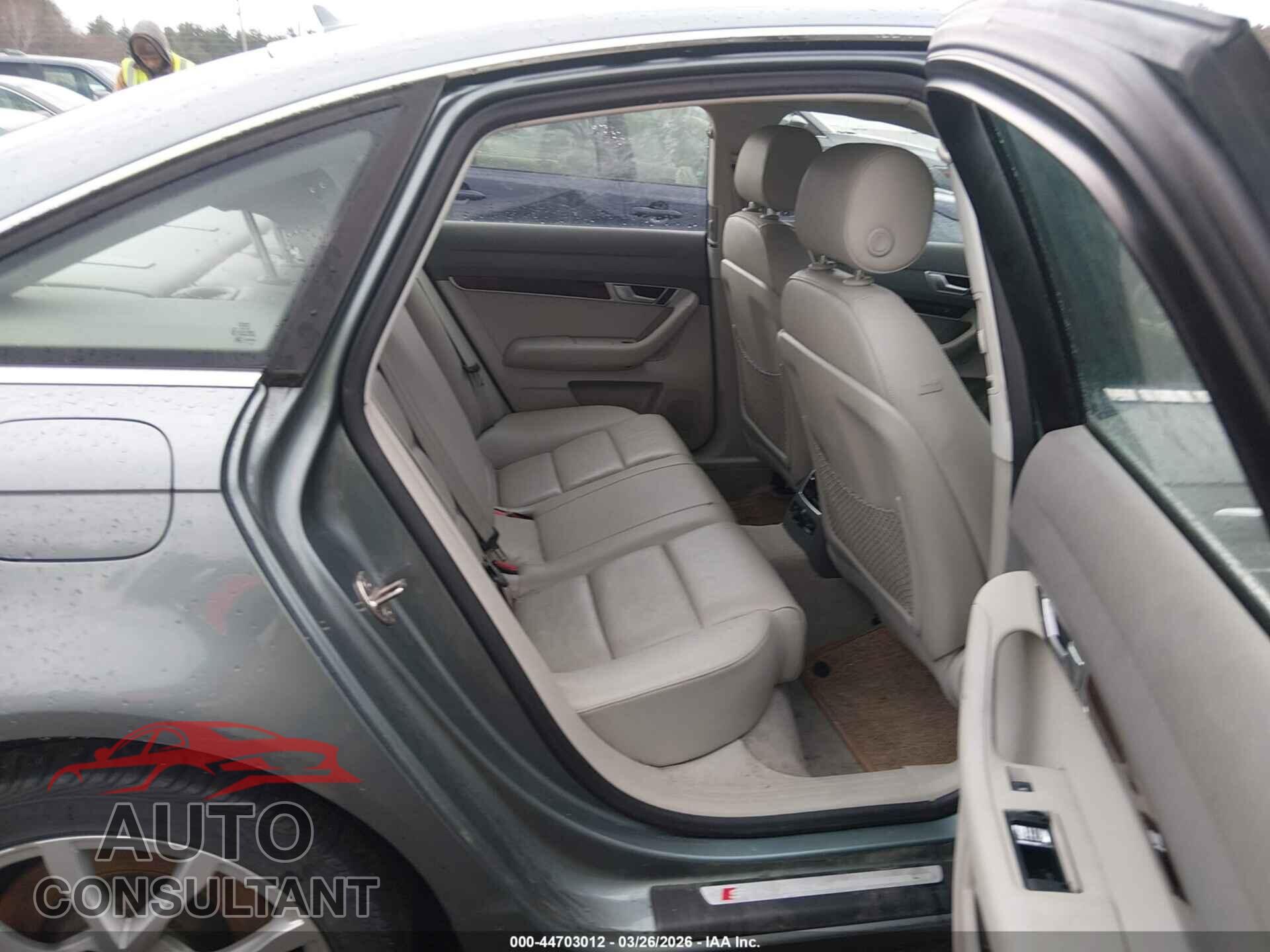 AUDI A6 2011 - WAUFGAFB1BN018157