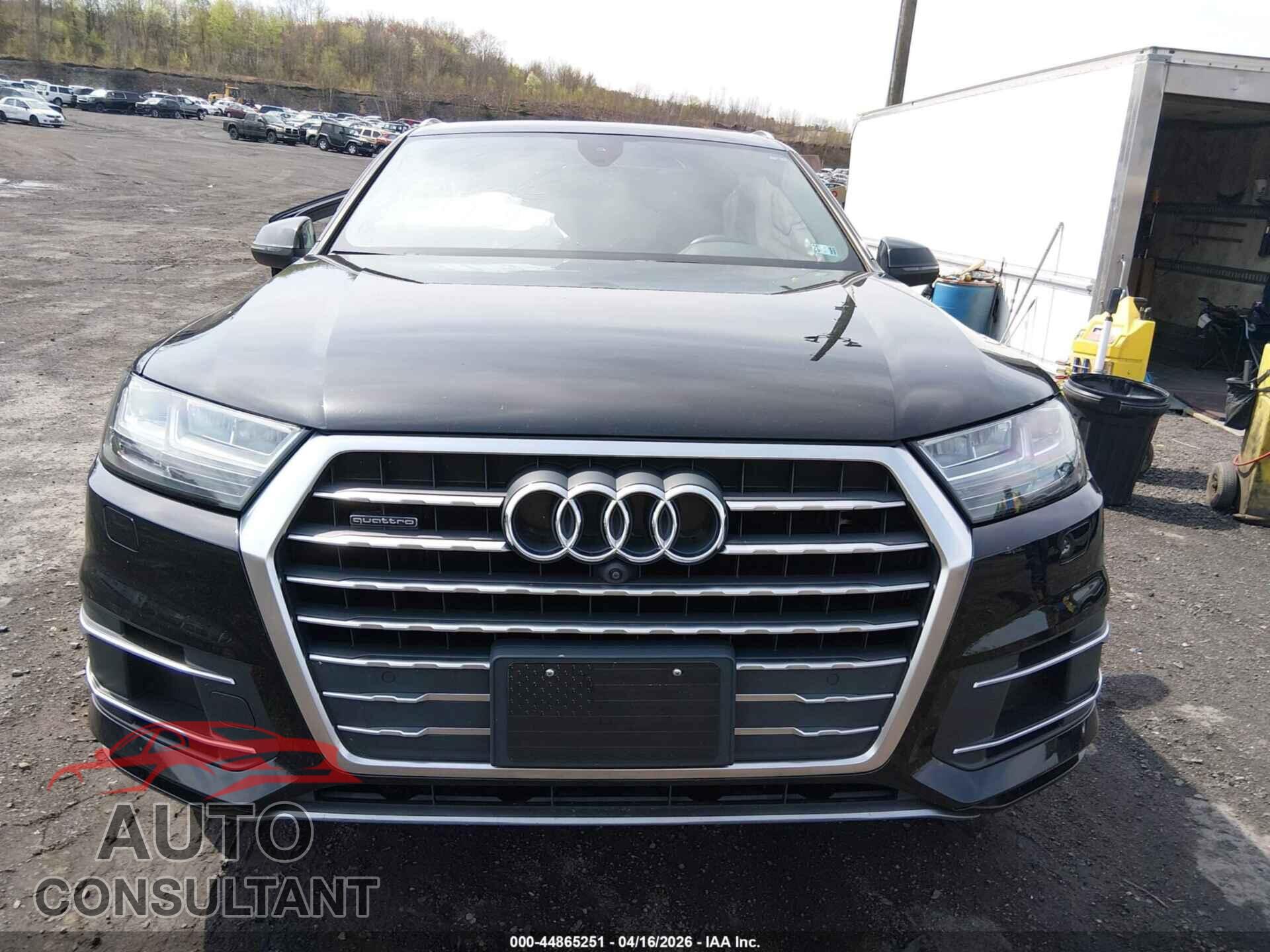 AUDI Q7 2017 - WA1LHAF70HD048645