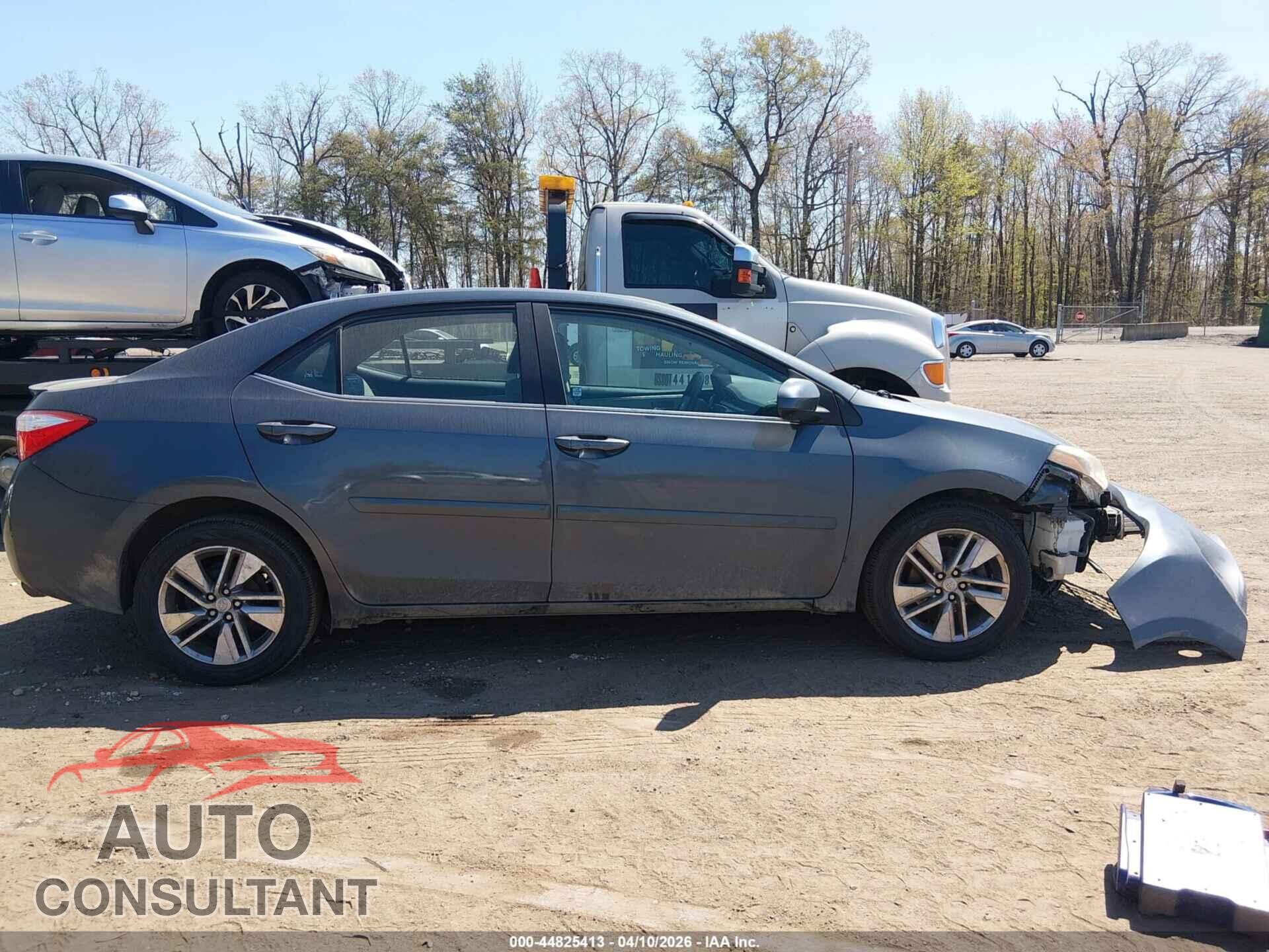 TOYOTA COROLLA 2015 - 2T1BPRHE9FC455260