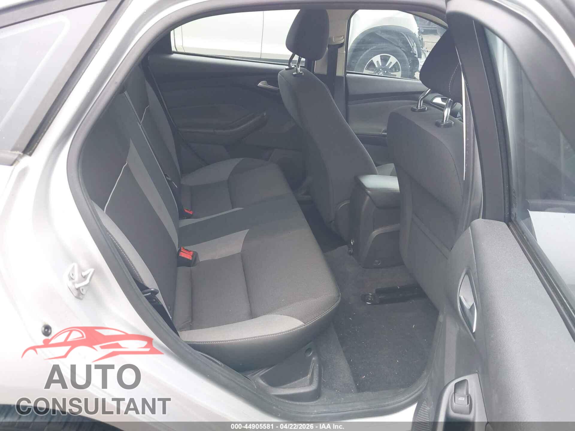 FORD FOCUS 2012 - 1FAHP3F22CL209712